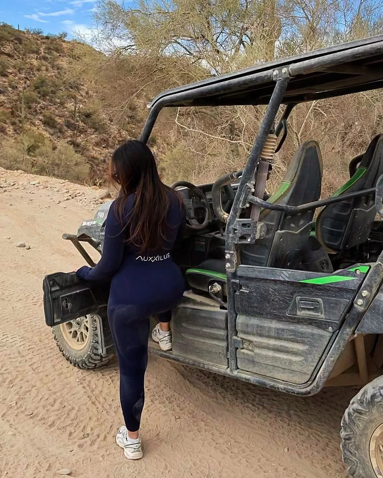 Off-roading Auxxilus style 😎 #auxxilus #fitnesswear