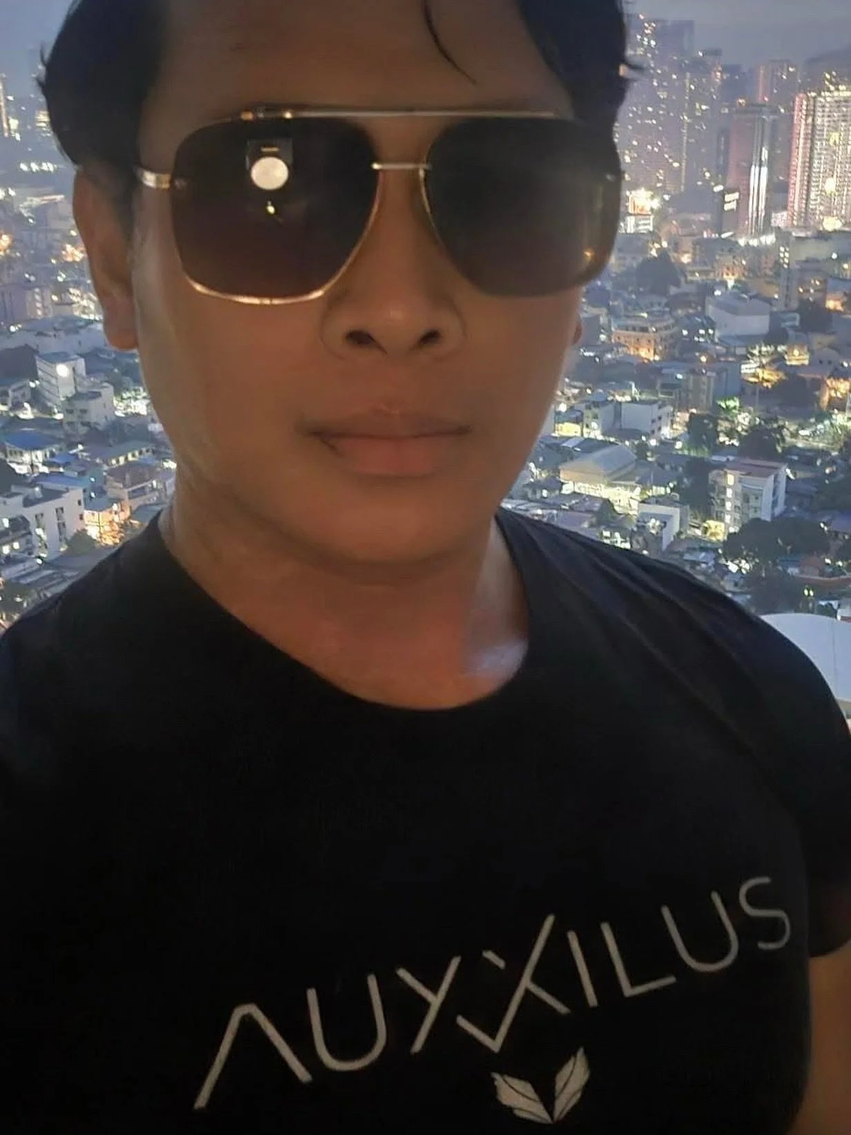 Auxxilus in BGC. 
#auxxilus #bgc #gym #gymlife #sportwear #sports #activewear