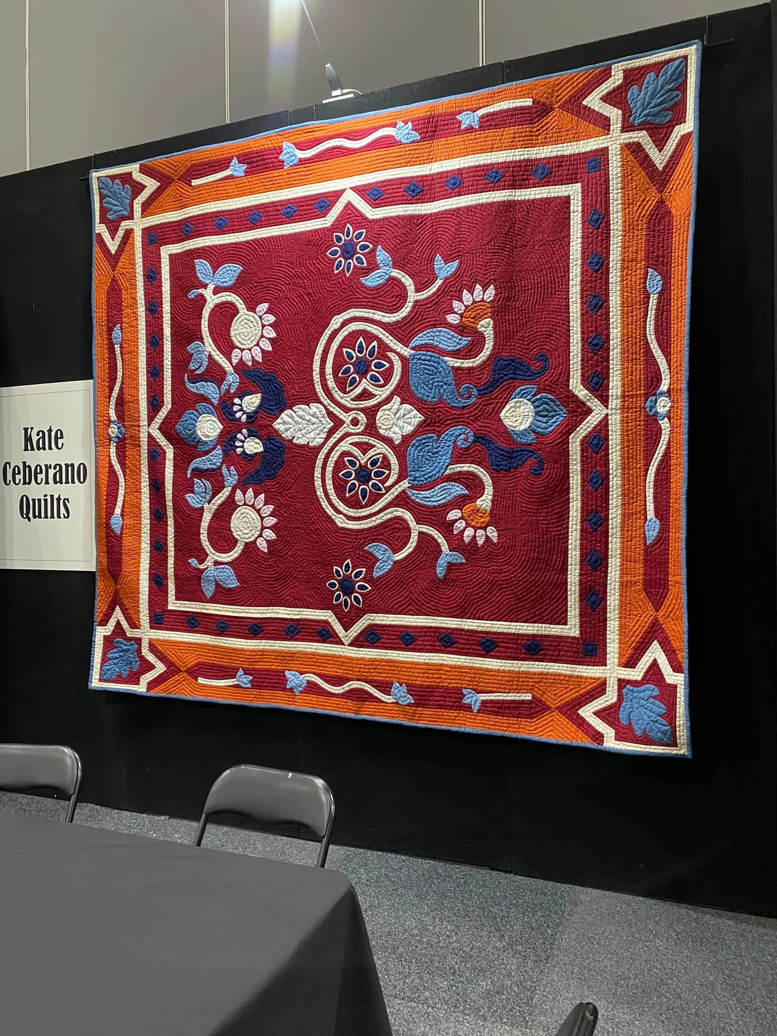 Having an amazing time at the quilt show!