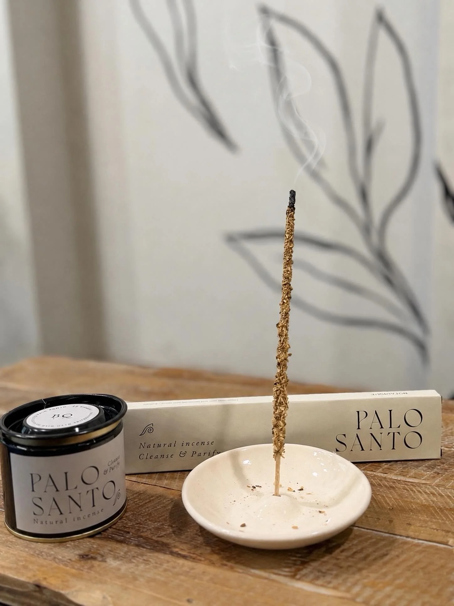 Some moments don&rsquo;t need loud music or busy energy&hellip; just a slow burn ✨

Our Palo Santo incense was made for the moments when you need to reset the vibe, clear your mind, and bring a little peace back into your space 🤍

Soft smoke. Warm e