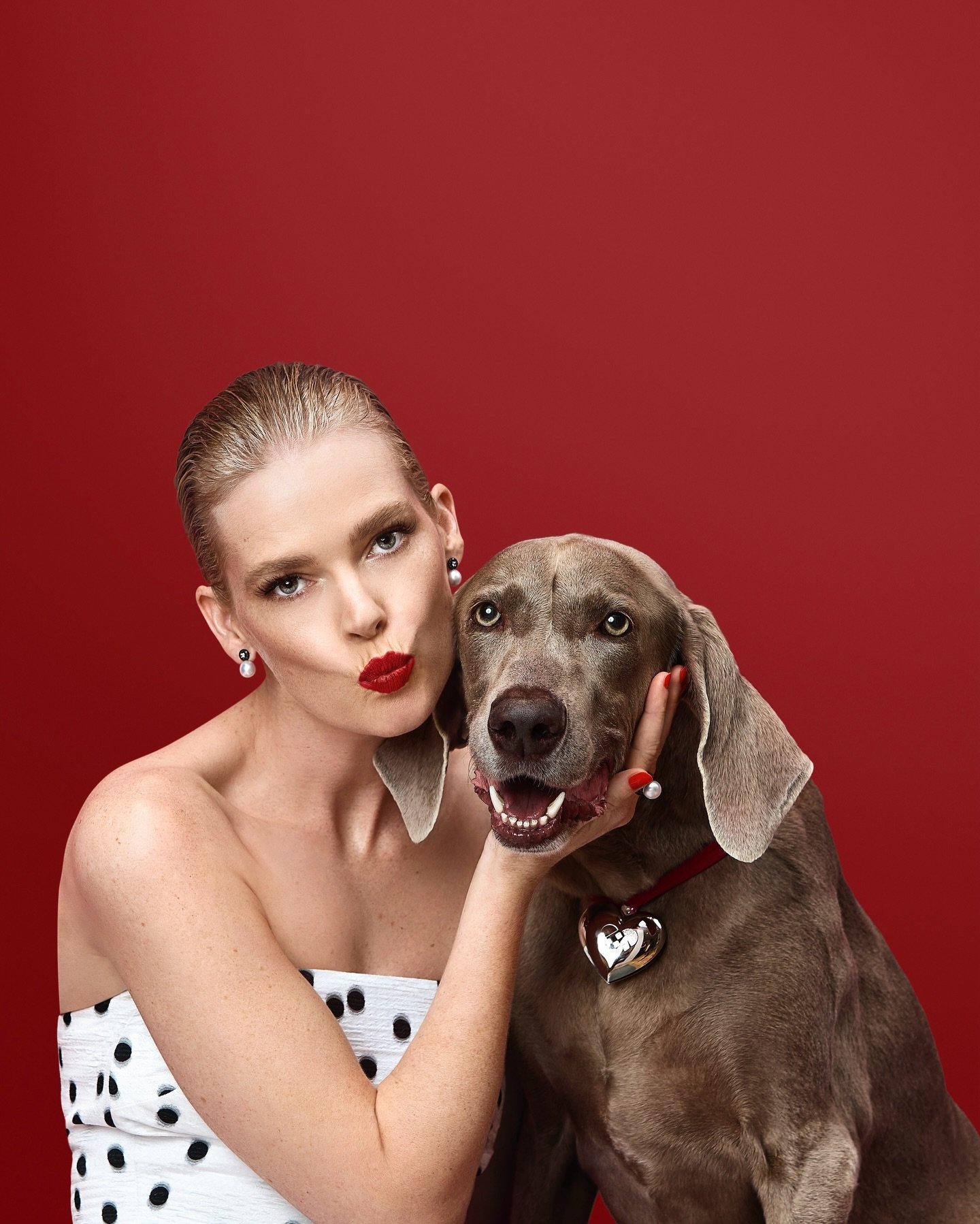 @claremontquarter Christmas Campaign featuring @millicentlambert and Occhi ❤️🎄
Millie wears @carlazampatti and @kailisjewellery - Occhi wears @georgjensen 

Huge thanks to a team of superstars✨
CQ Team: @claire_ridley @katepeasley @sophieskirving
Ph