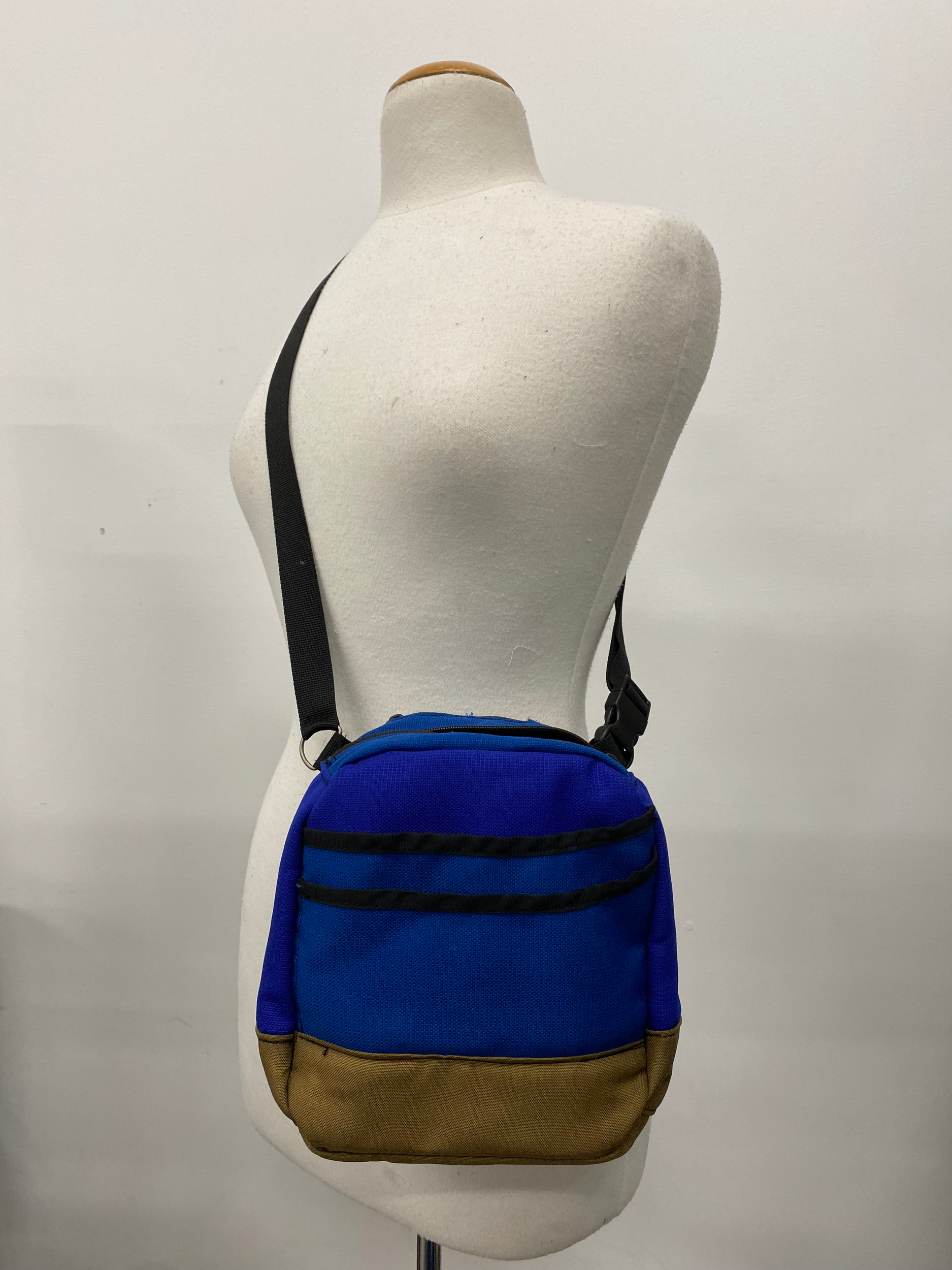 waist-bag-design