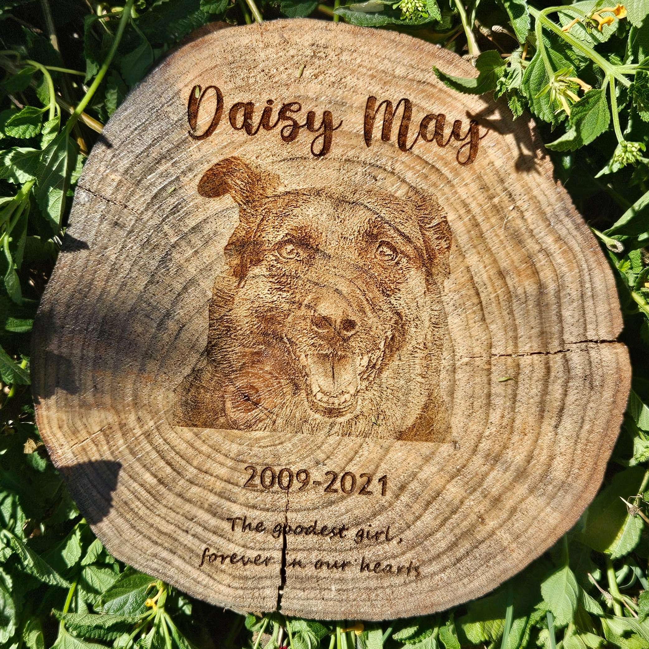 Wood Round Commemorative Engraving