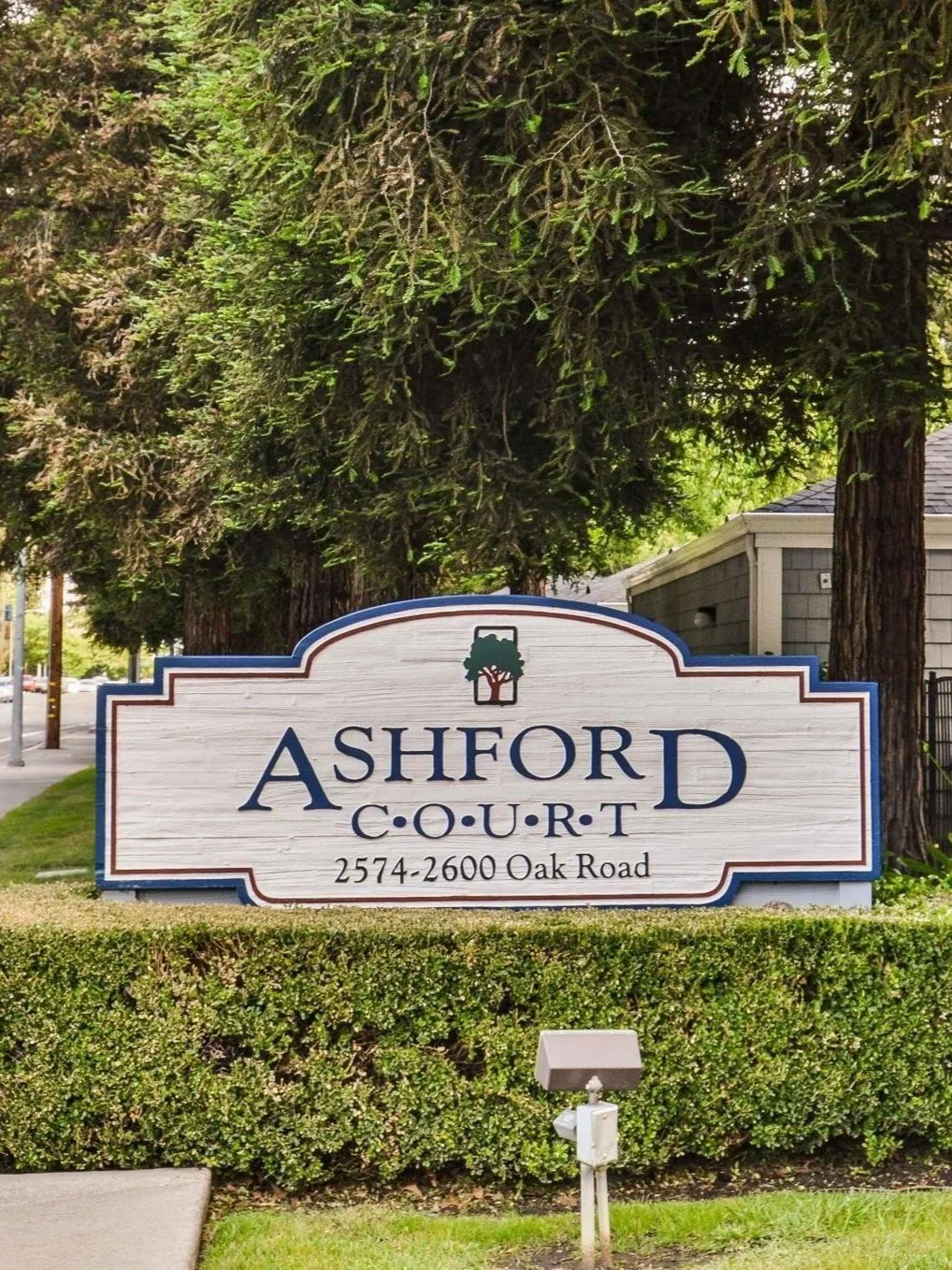 Ashford Court condo for sale in Walnut Creek