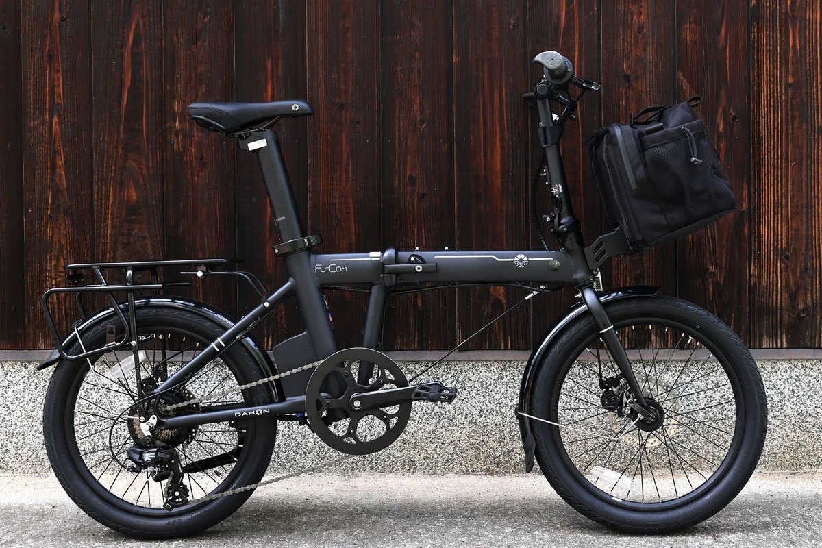 bicycleinnpark_2.jpg