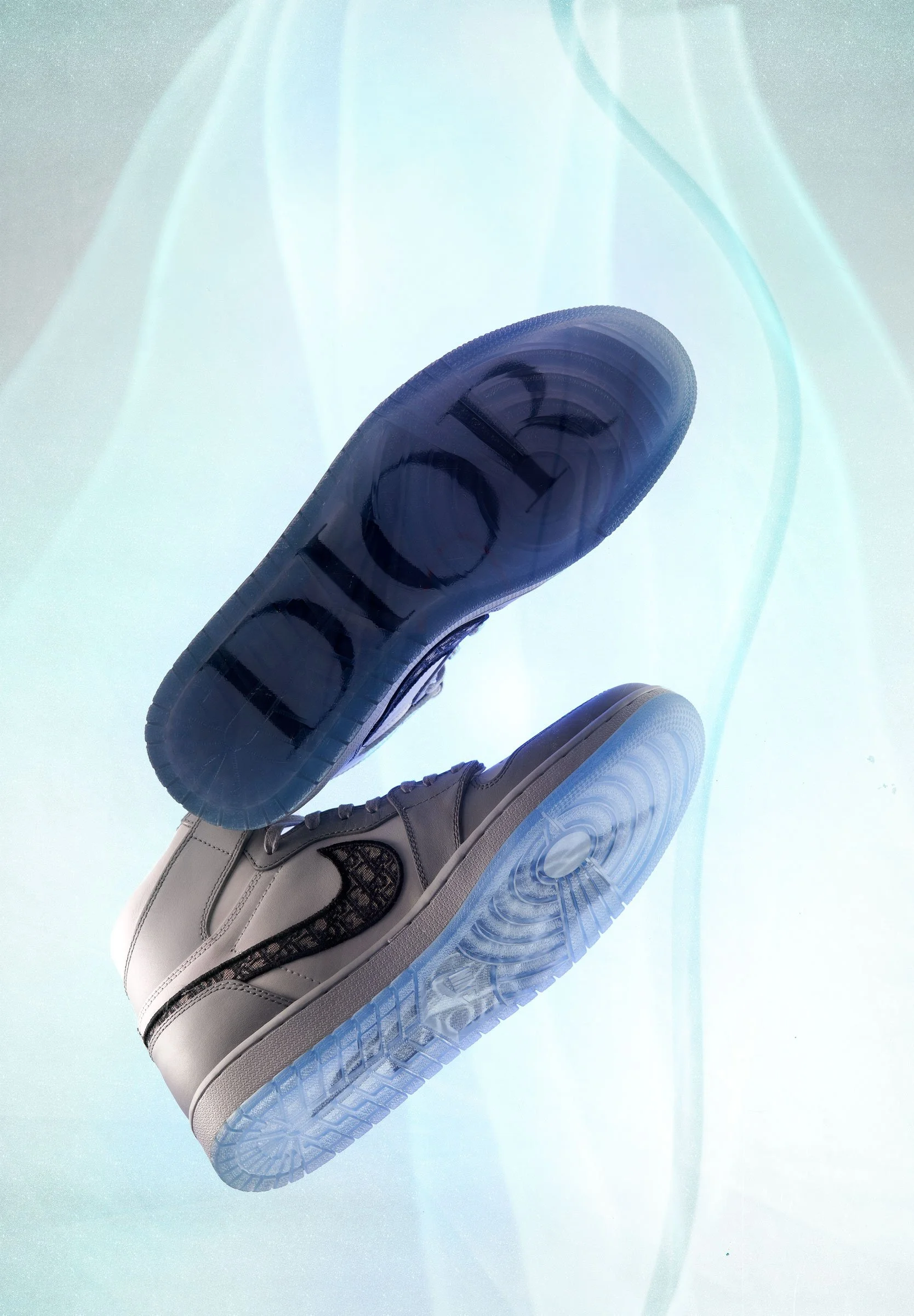 TLL Product_Nike x Dior 02.jpg