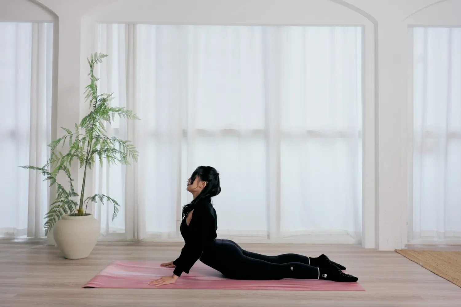 Introduction to Pilates online course, chapter 5: ribcage and spinal mobility