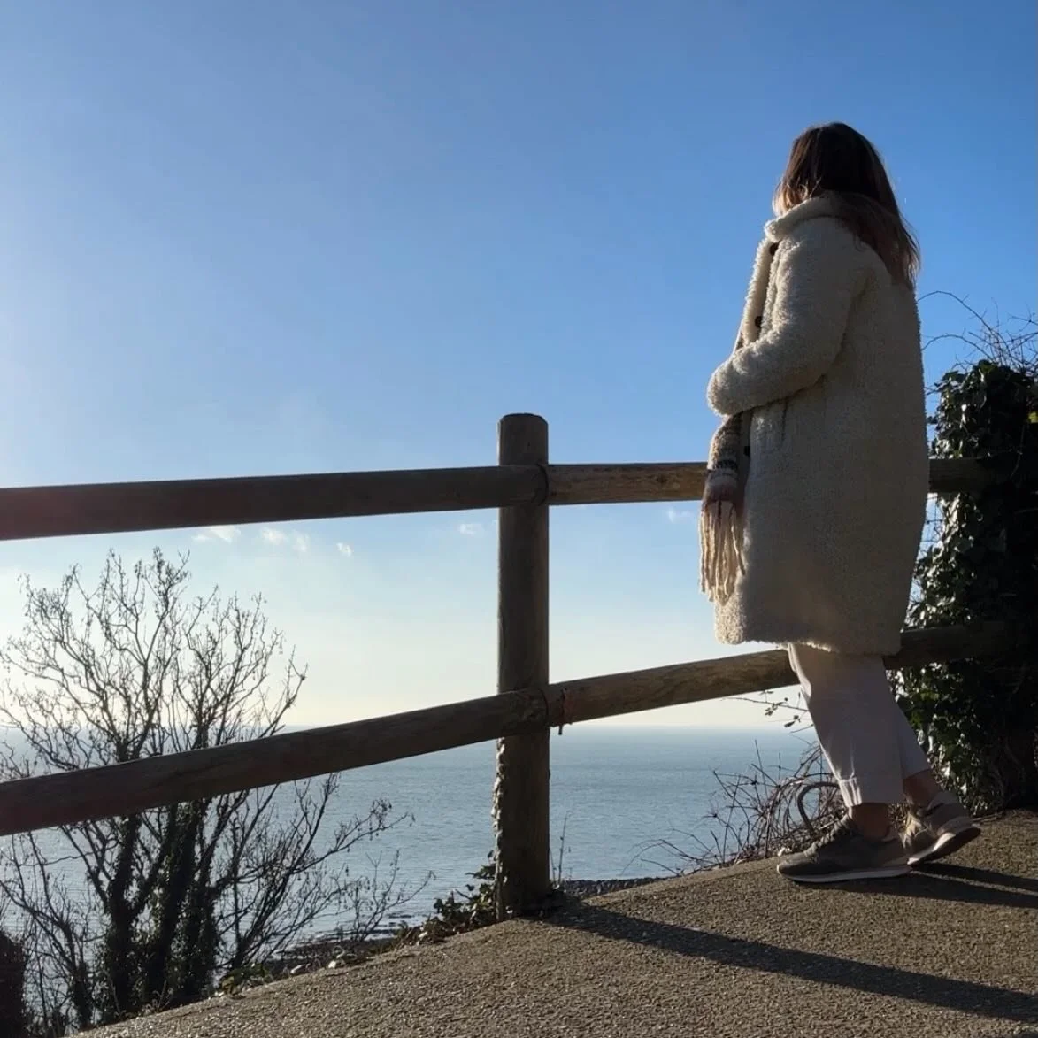 ⠀⠀⠀⠀⠀⠀⠀⠀⠀
{ P R E S E N C E } 

So much of what comes through in my spaces, yoga or otherwise, is centred around Presence. What is actually present NOW? 

So much links back to this seemingly simple way of being. If you&rsquo;re feeling anxious it is