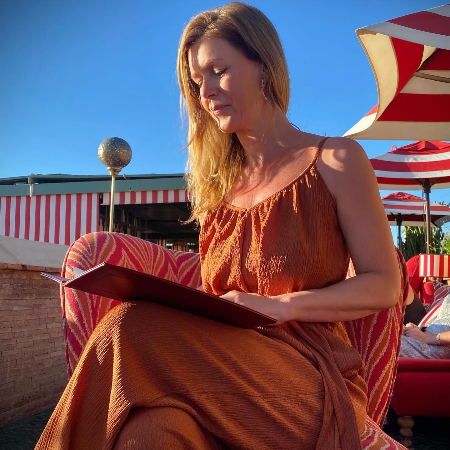 { M O C K T A I L S }

50 year old me: Pursuing the mocktail menu with genuine interest and excitement 
25 year old me: Howling with laughter somewhere out  there!

It&rsquo;s so empowering to be booze free. You know that you have the capacity to hol