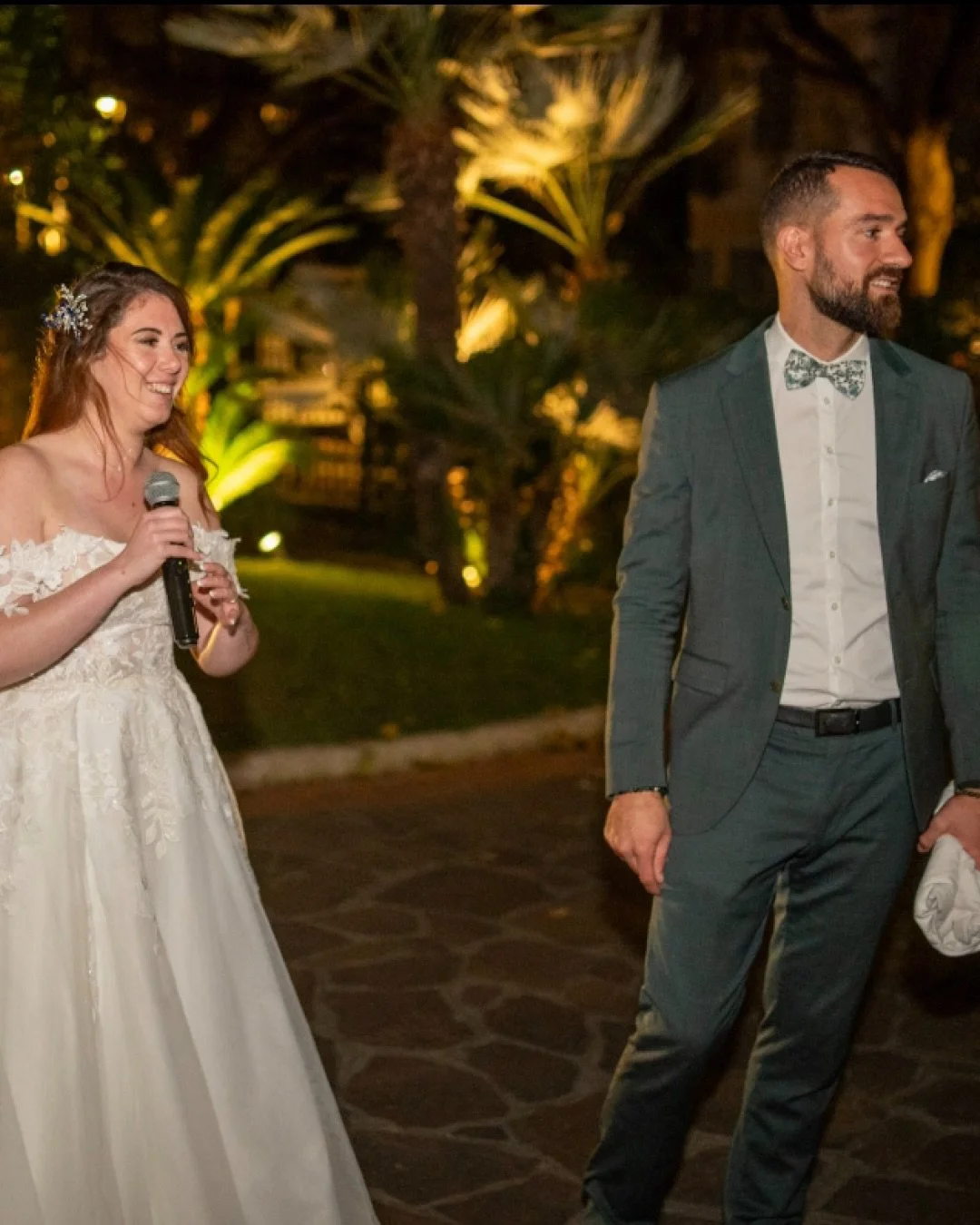 Il y a des mariages o&ugrave; tout s&rsquo;encha&icirc;ne naturellement.

Pas par hasard.
Mais parce que chaque moment a &eacute;t&eacute; pens&eacute;, pr&eacute;par&eacute; et accompagn&eacute; avec attention.

Pour le mariage d&rsquo;&Eacute;lodie