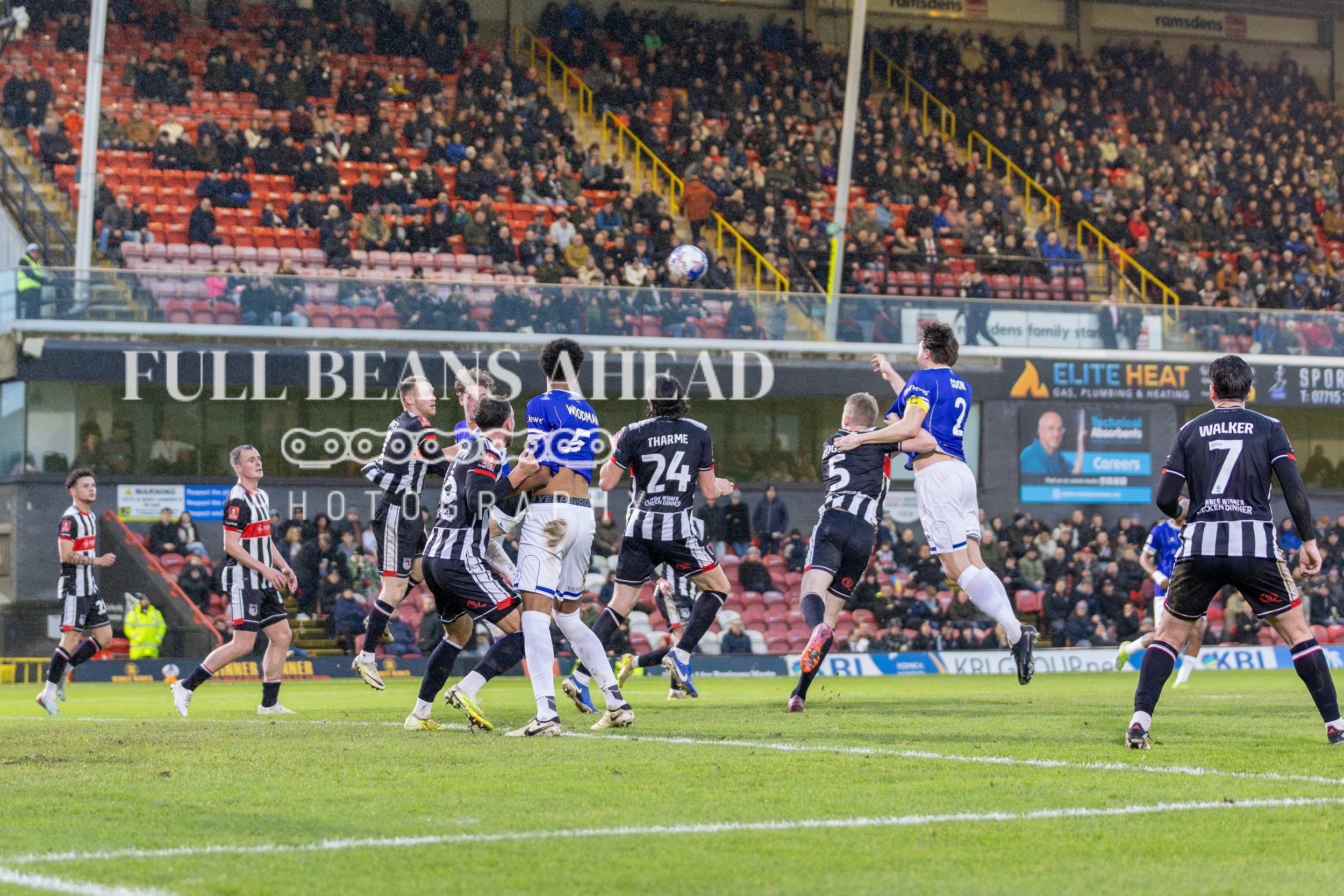 Grimsby Town vs Wealdstone F.A.Cup Third Round-47.jpg