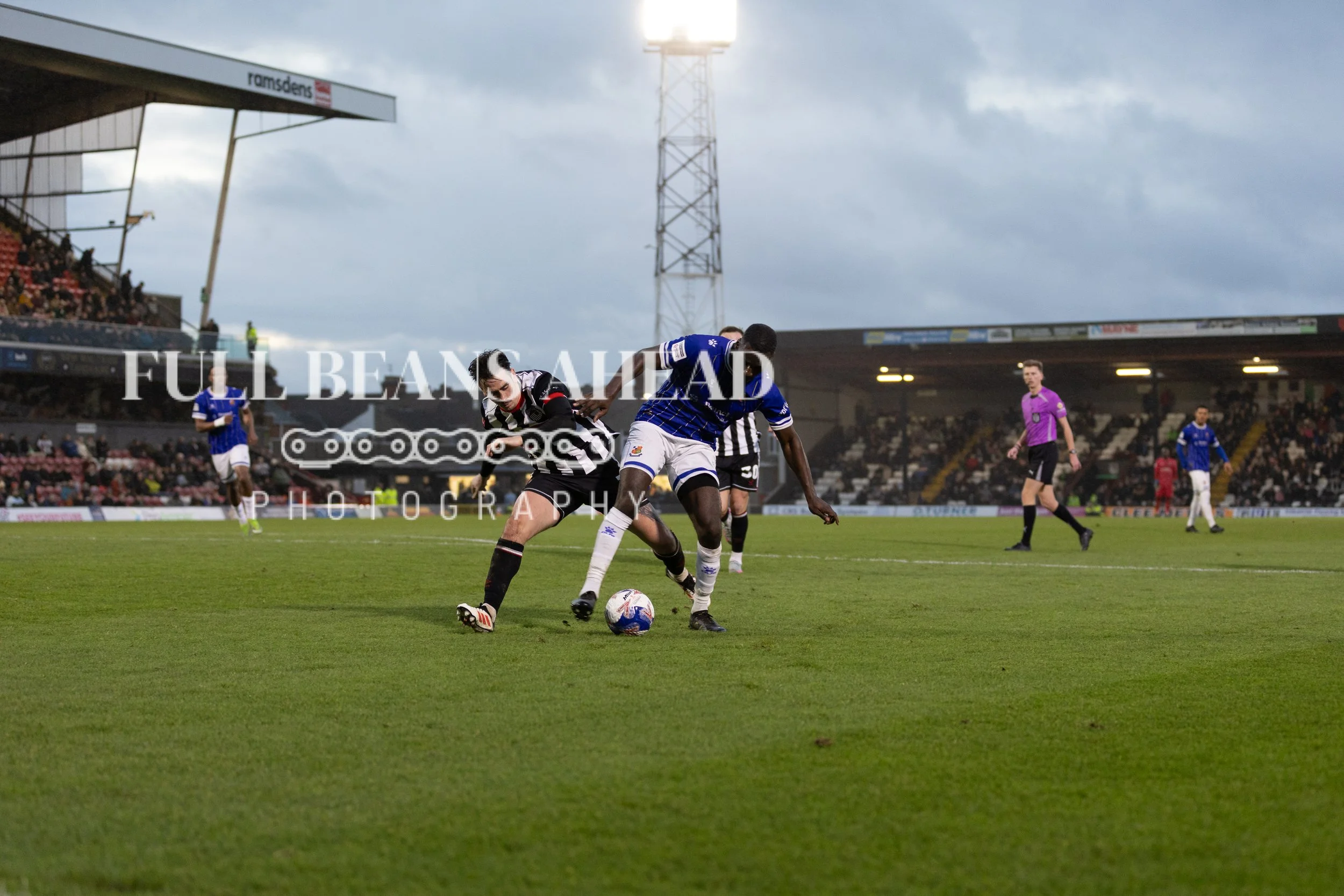 Grimsby Town vs Wealdstone F.A.Cup Third Round-49.jpg