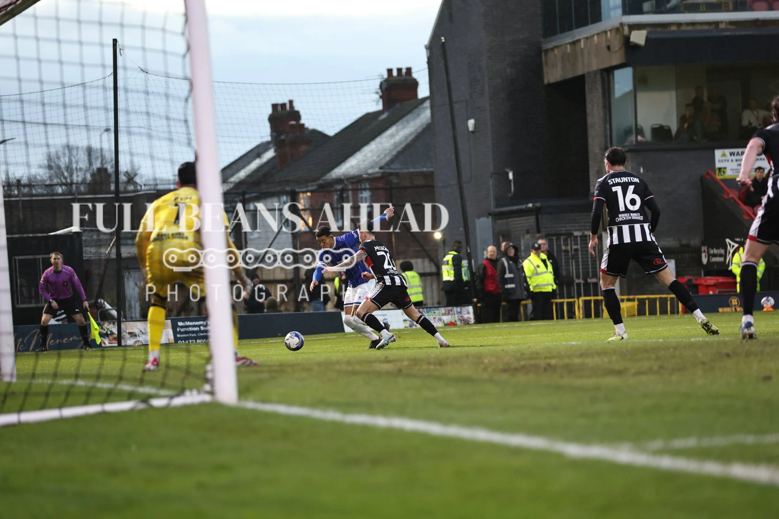 Grimsby Town vs Wealdstone F.A.Cup Third Round-46.jpg