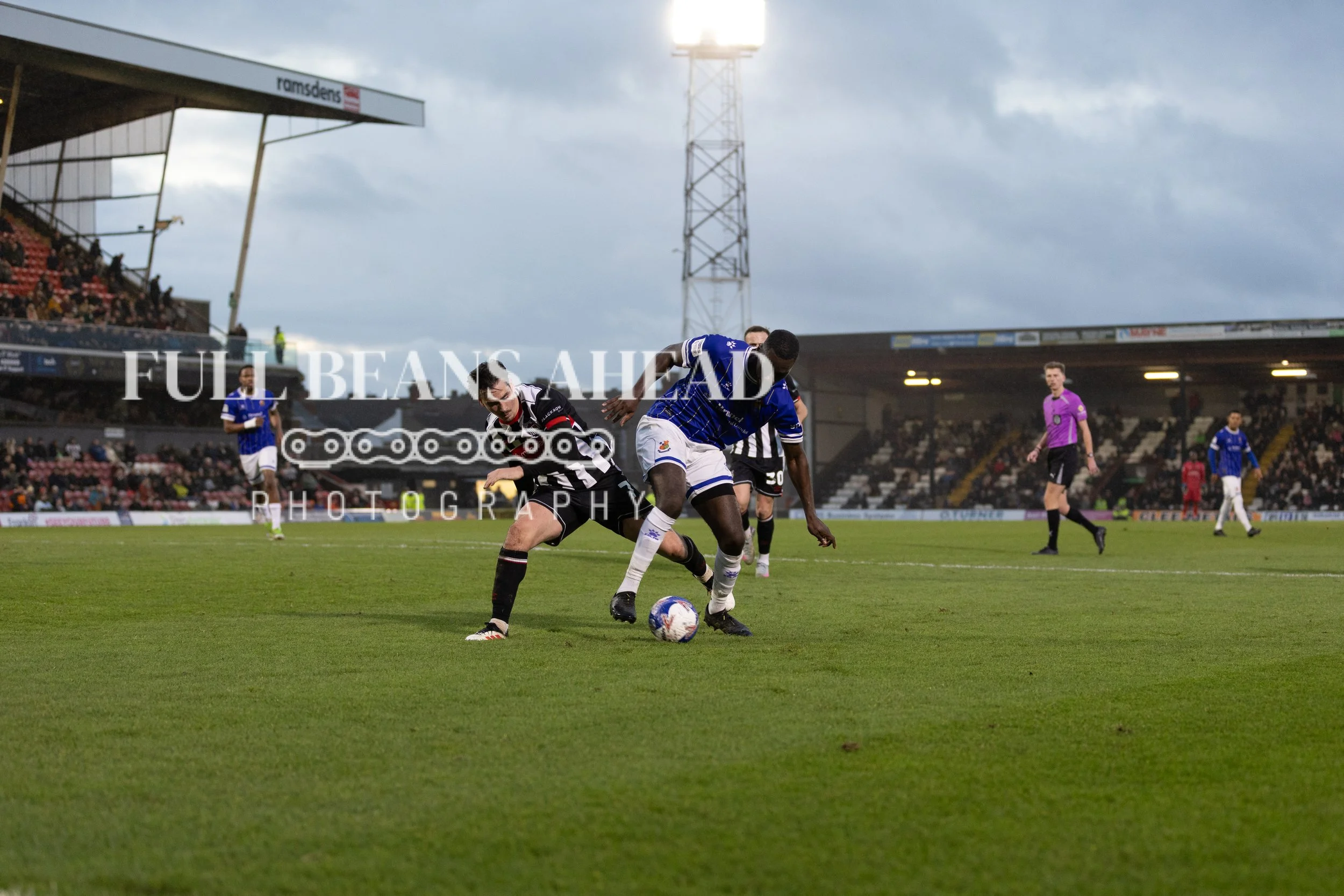 Grimsby Town vs Wealdstone F.A.Cup Third Round-50.jpg