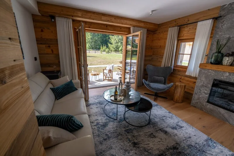 Suite 1-4.jpg