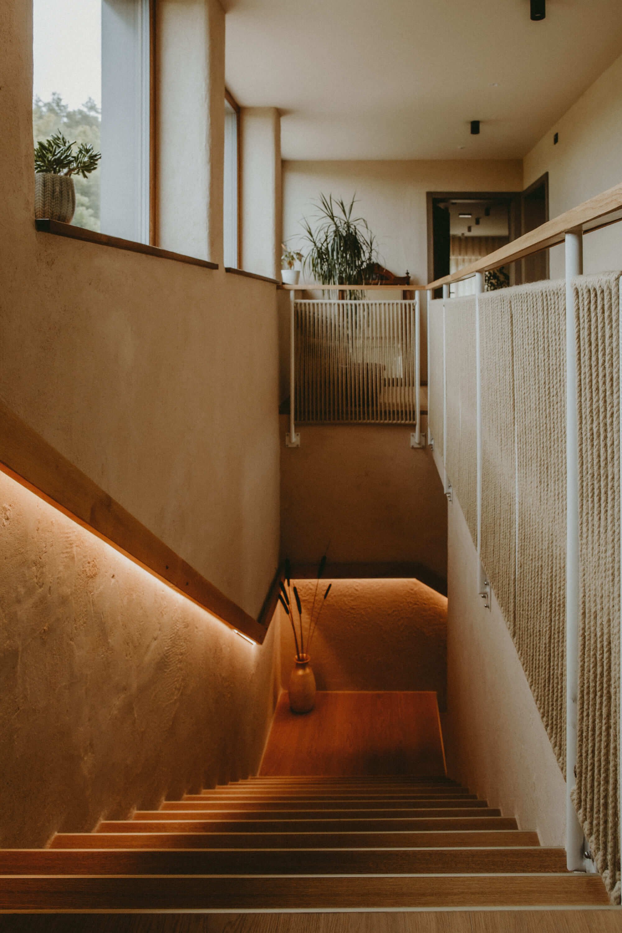 Monstera Estate staircase_photo Sonja Ravbar.jpeg