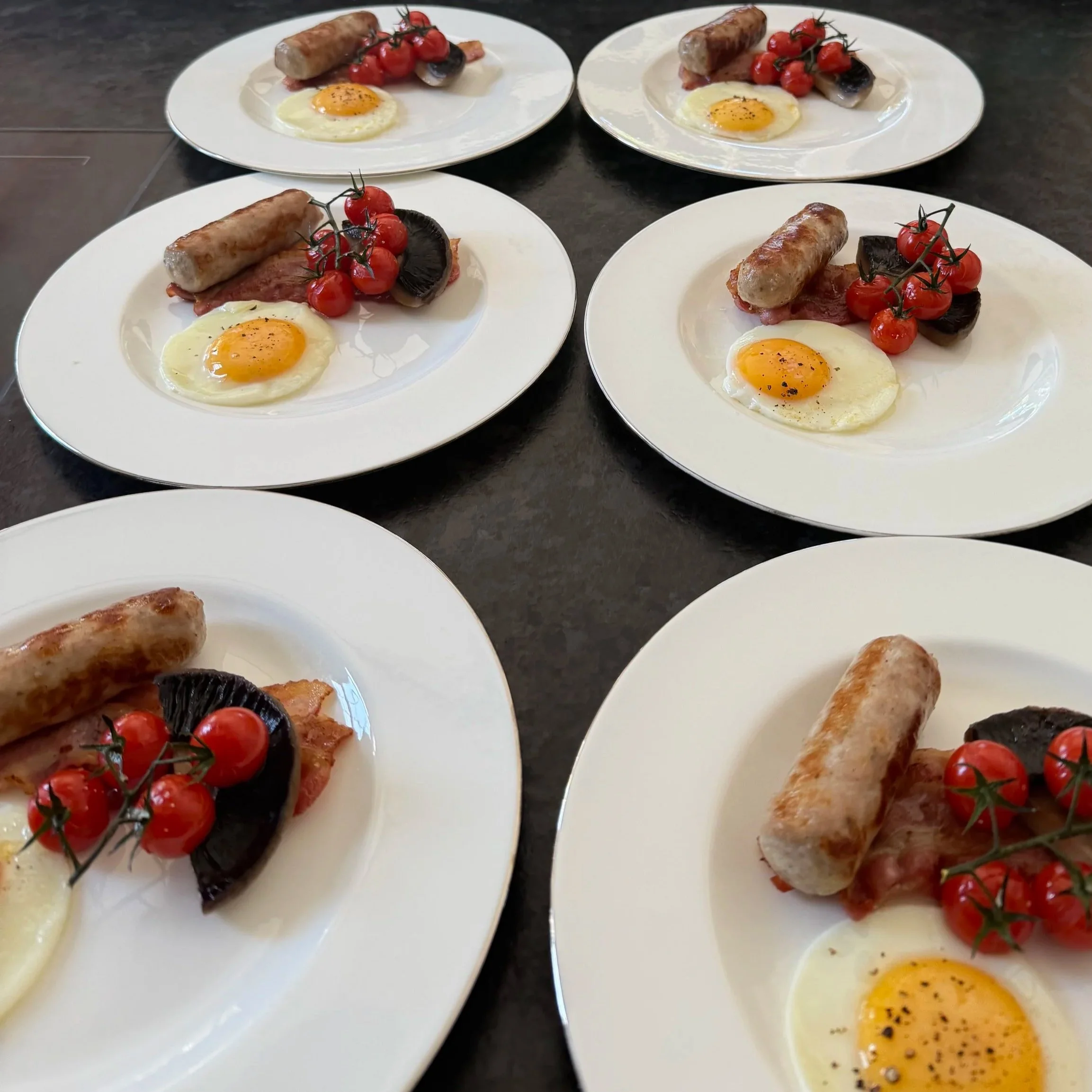 chef_carlcleghorn_tyme_privatechef_newport_fullenglishbreakfast