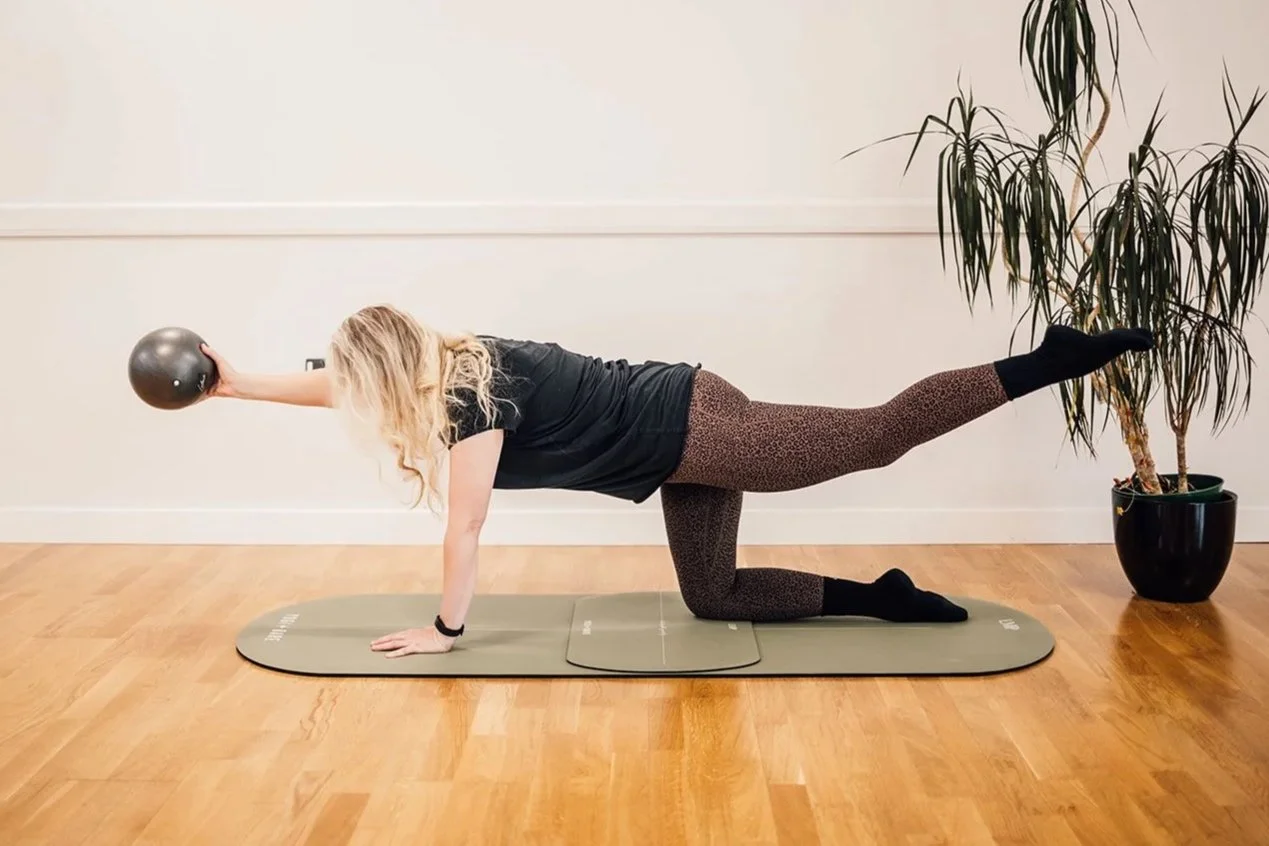 The Benefits of Mat Pilates: Why It’s Just as Good (If Not Better) Than Reformer Pilates