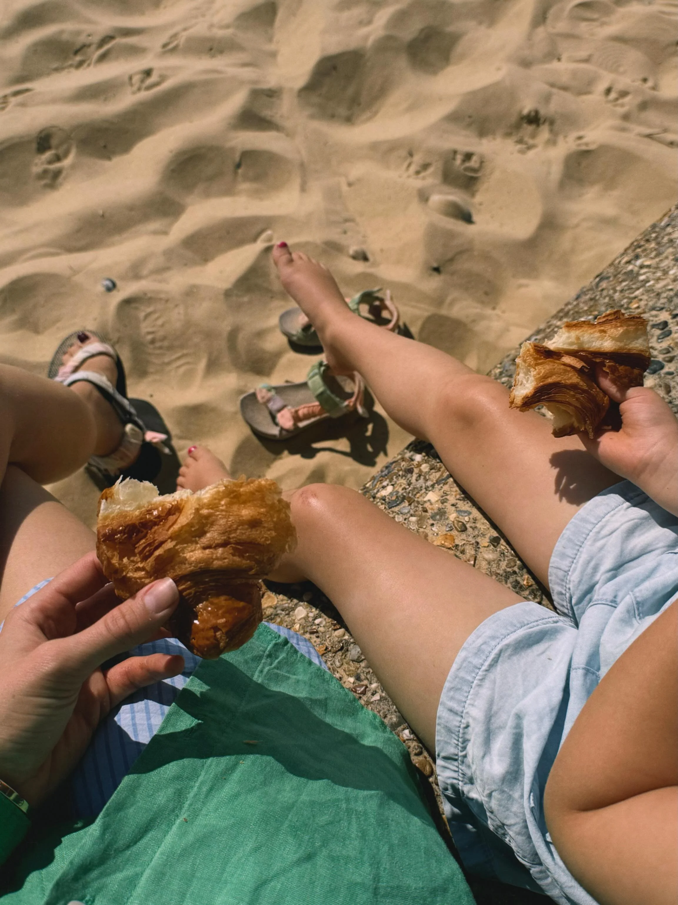 I wrote this week on my Substack about surviving and soaking up Summer all at once. Being someone&rsquo;s everything is the best kind of chaos I could wish for ✨