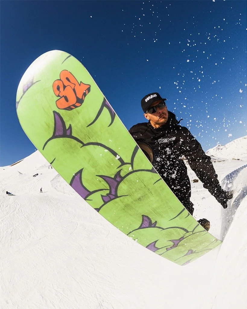 qualche stilosata in quel di @laax con @dicidani.dicidanno e @_za__ma_ 

#cravesnowboarding 
#snowparklaax