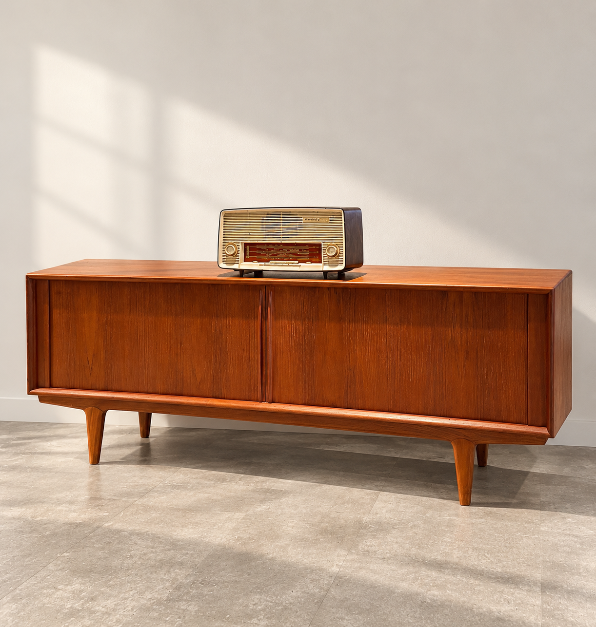 Vintage sideboard Bernhard Pedersen & Søn - Denmark