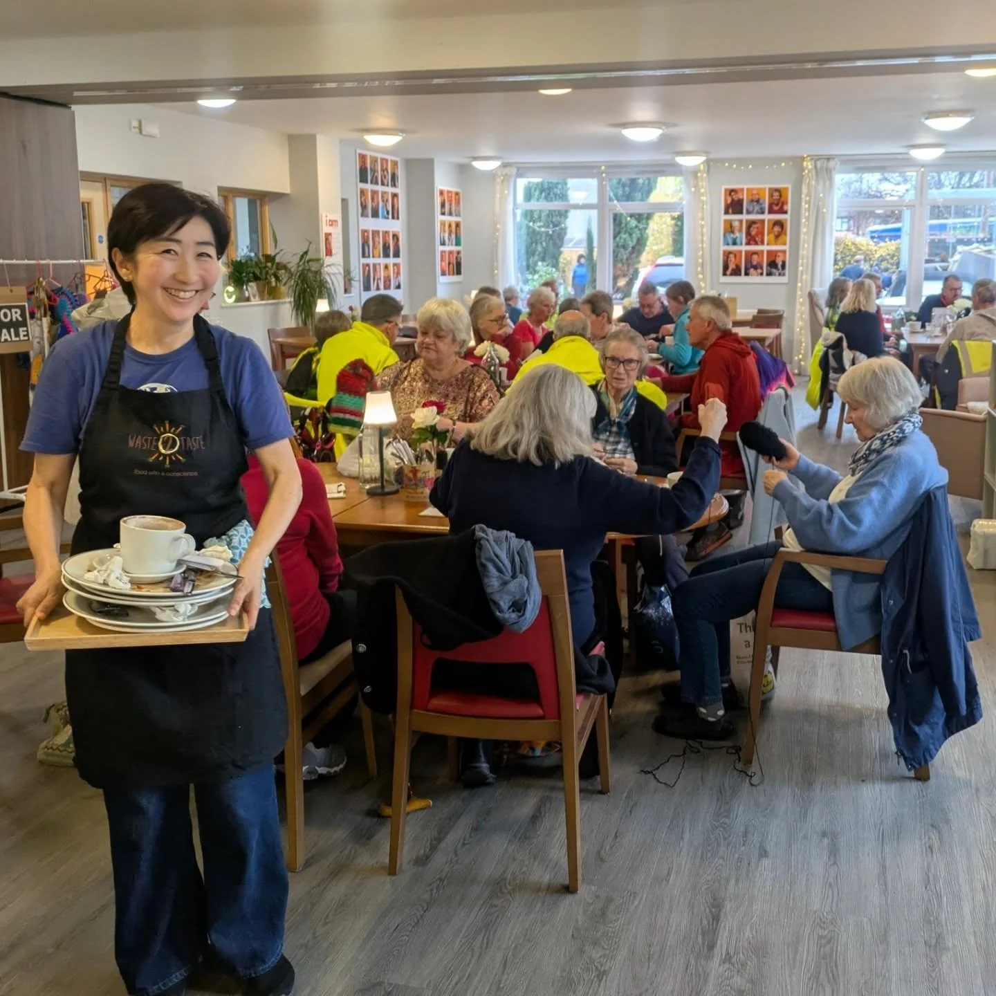 Waste2Taste community people: Reiko 🤍

Our Wednesday volunteer and absolute superstar Reiko is an invaluable help every week, but she totally saved our... lives last week when the caf&eacute; was the busiest we've ever seen it!

Our friend @clivecyc