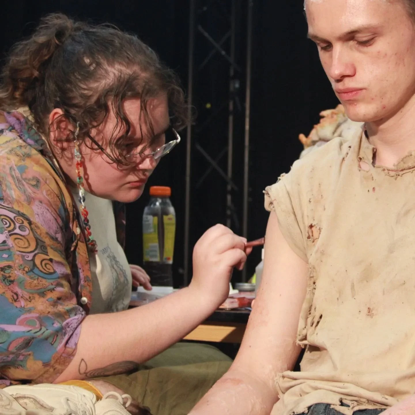 Application process images!
.
#sfx #sfxmakeup #protheticmakeup #prothetics #protheticsmakeupartist #protheticmakeupfx