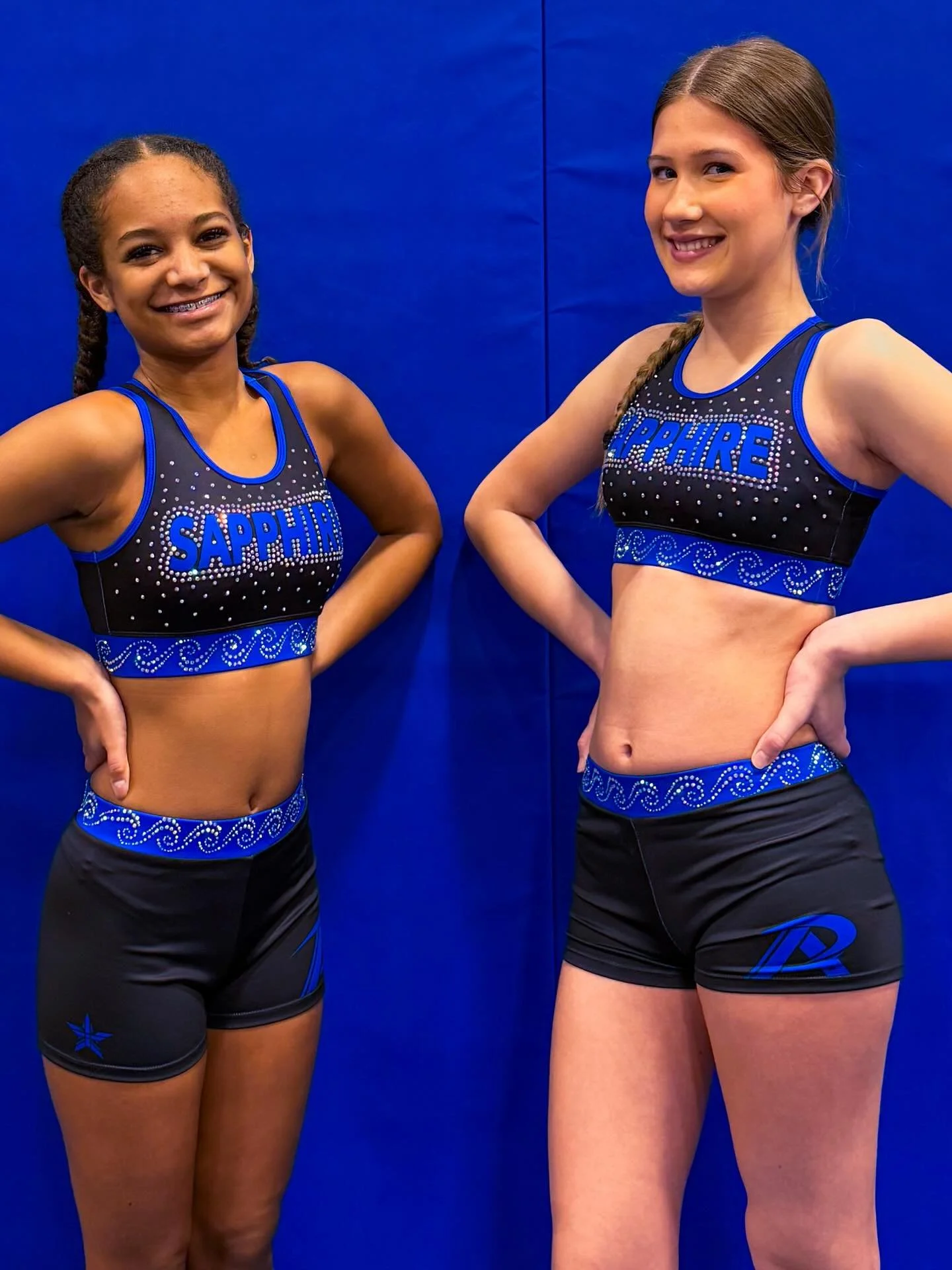 How good do our girls look in their new kit💙🇺🇸 

#cheerleading #bracknellcheer #cheerleadingteam #cheerleadinguniform #cheerleadingstunts