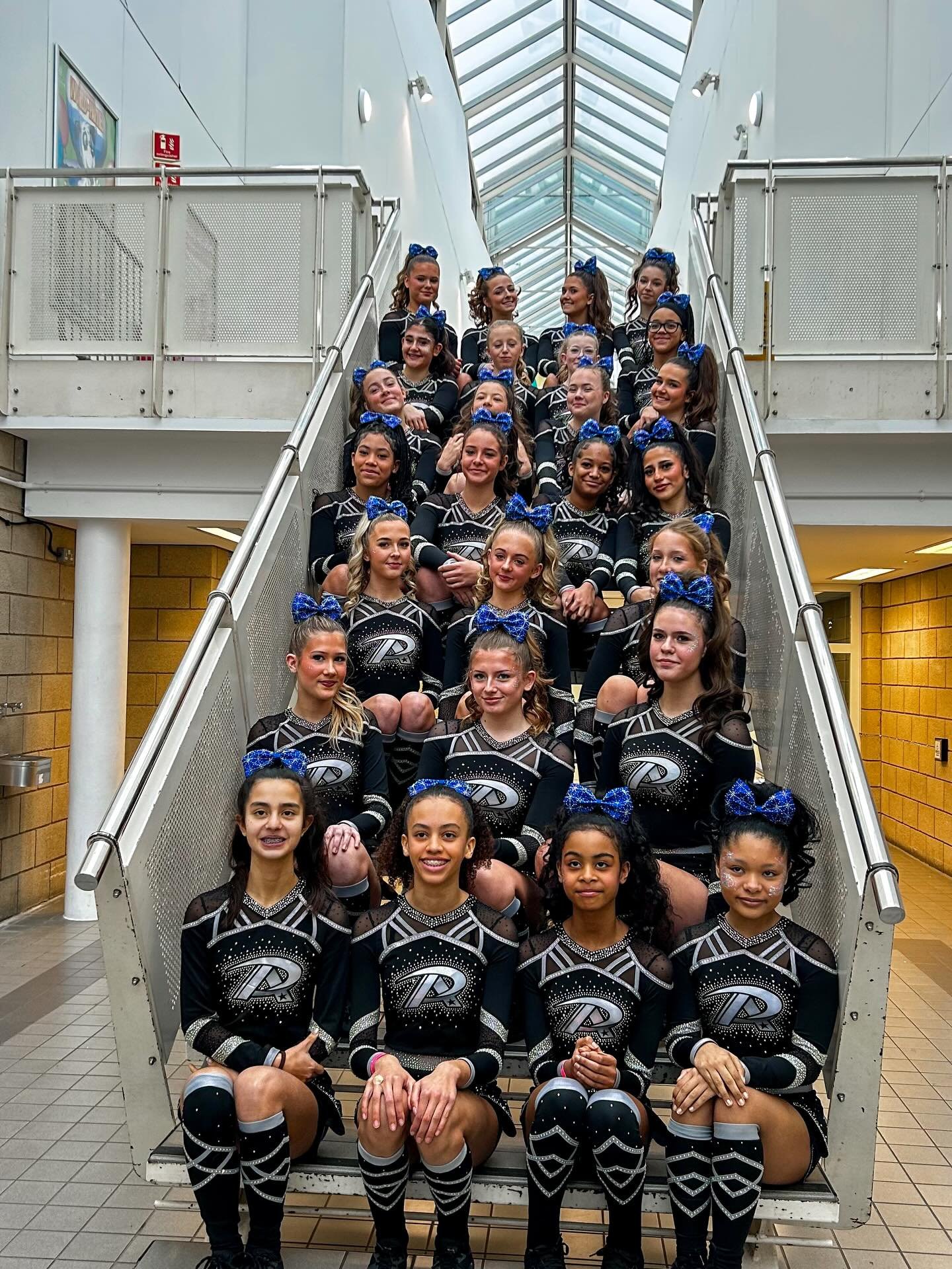 Sapphire ready for warmup💙🇺🇸 

#cheerleading #bracknellcheer #cheerteam #cheerleadingcompetition #cheerleadingteam