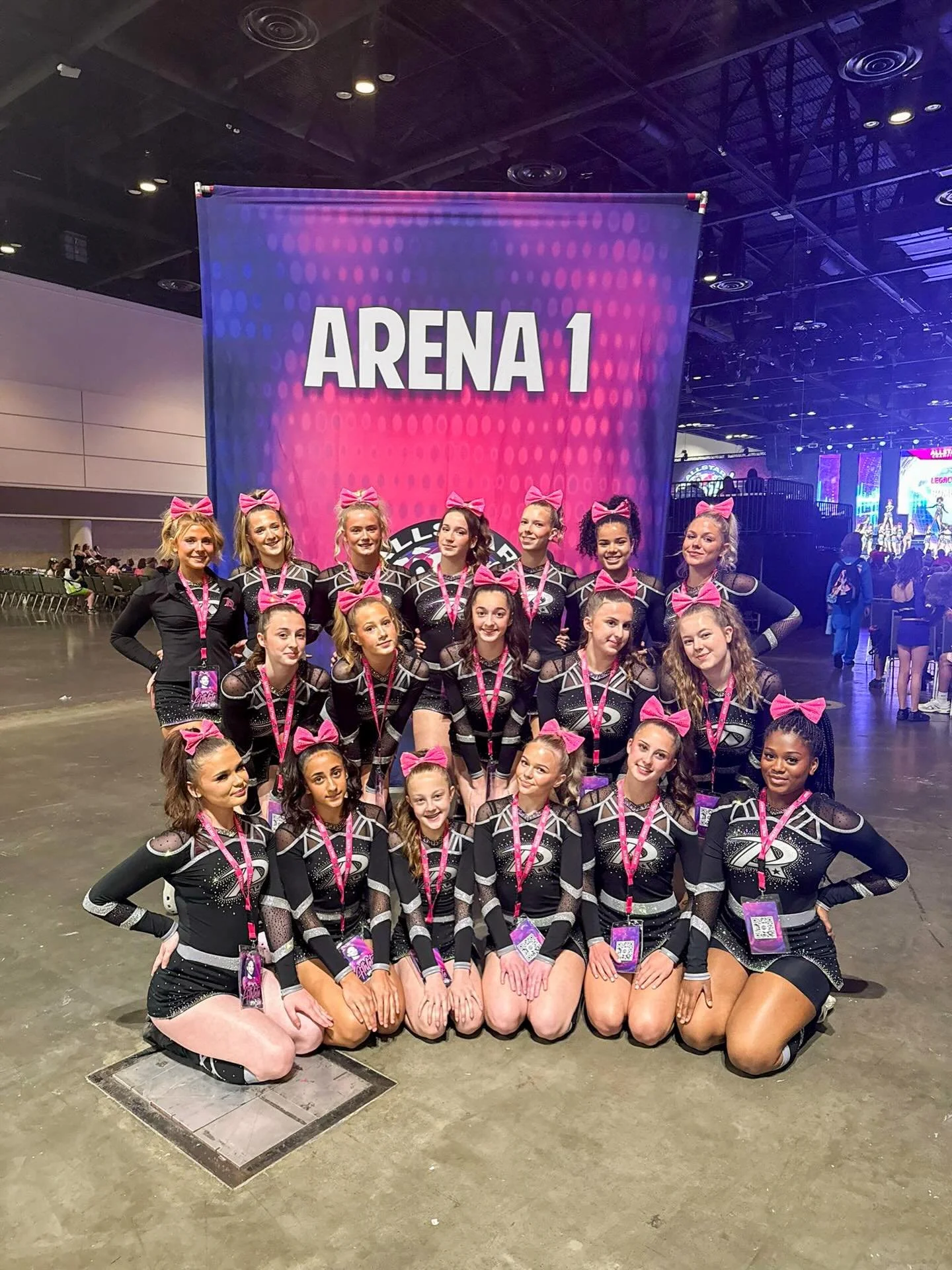 We are so proud of you Pink Diamonds🩷🇺🇸

#allstarworlds #level3 #cheerleading #bracknellcheer #cheerleadingcompetition