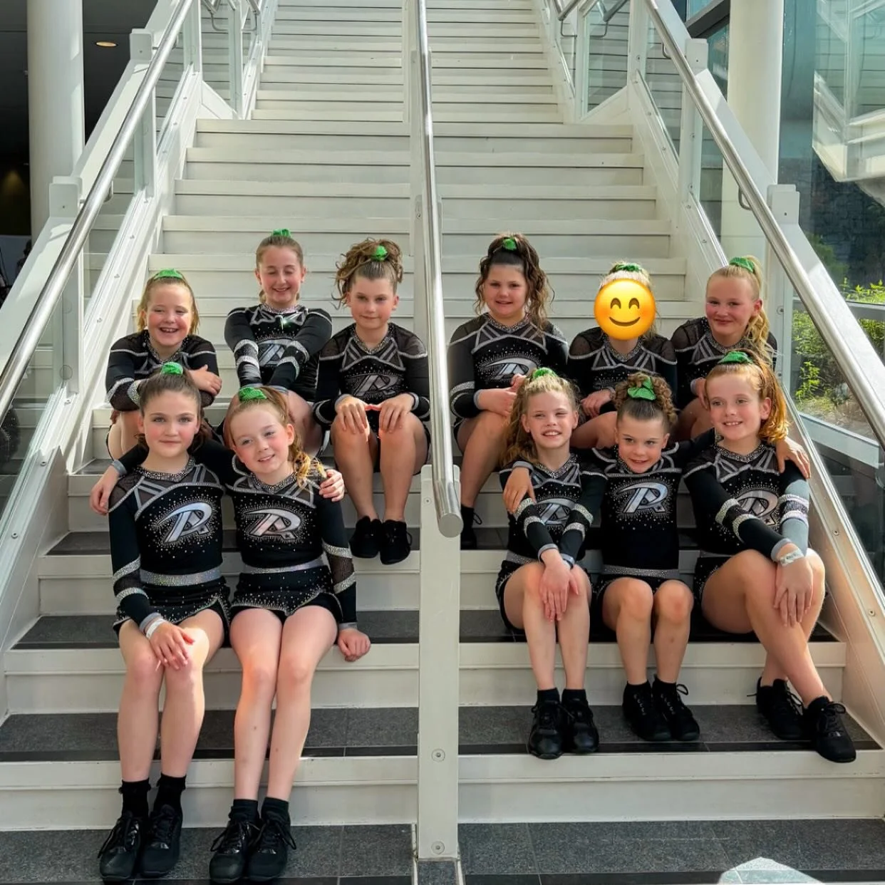 Our next team onto the floor, Peridot💚

#bracknellcheer #cheerleading #cheerleaders #cheerleadingcompetition #cheerleadersofinstagram