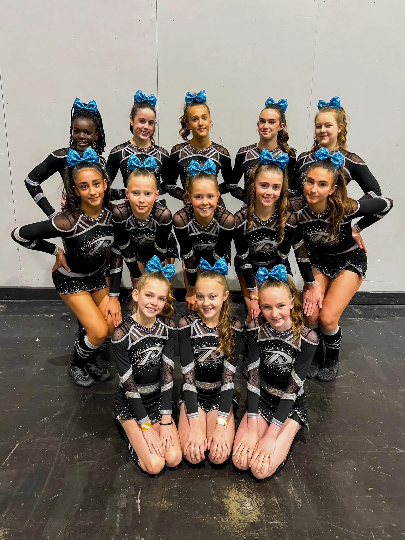 Starting of our weekend at @legacycheeranddance Nationals we have Topaz🩵

#cheerleading #bracknellcheer #cheerleadingteam #cheerleadersofinstagram #winners
