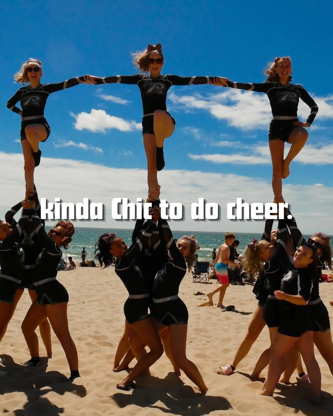 Kinda chic to be a cheerleader🫶🏼🤸🏽&zwj;♀️

#kindachic #bracknellcheer #cheerleadingteam #cheerleadersofinstagram #cheerleading