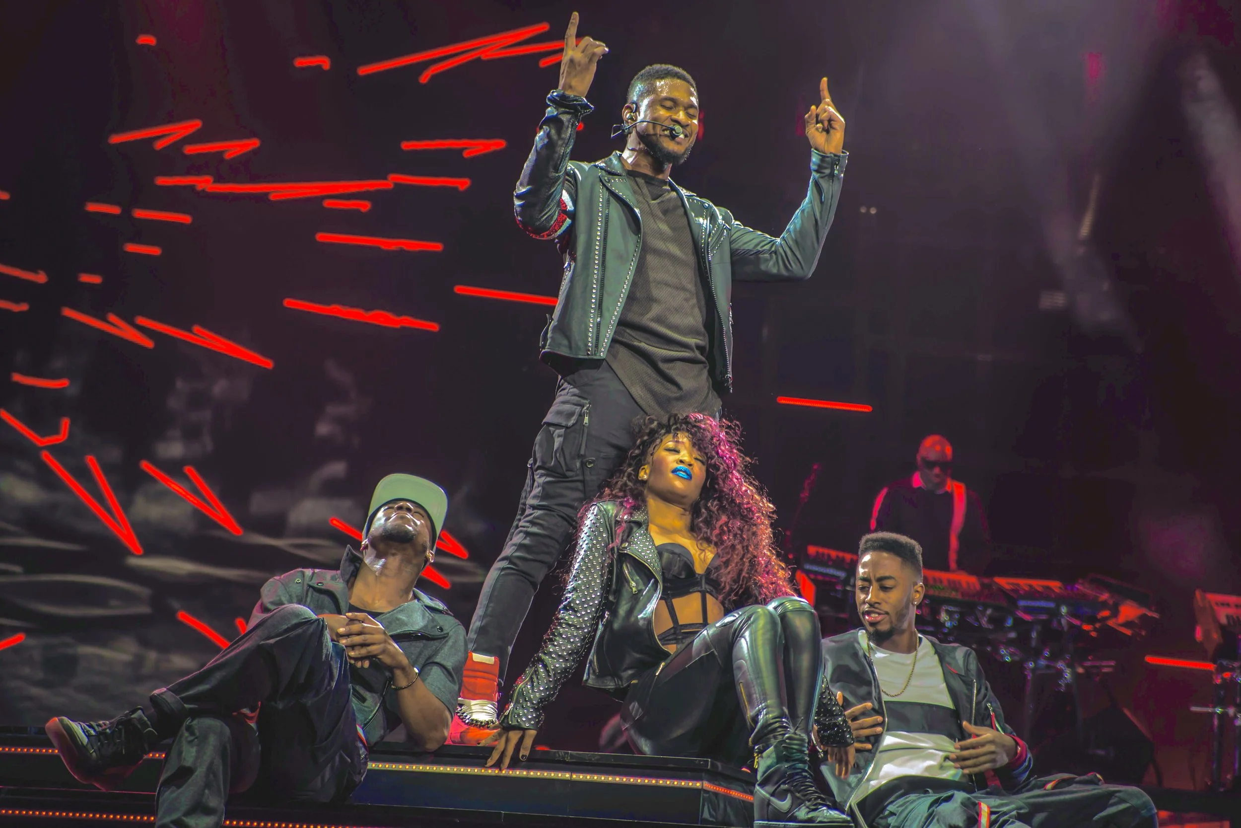Usher.jpg