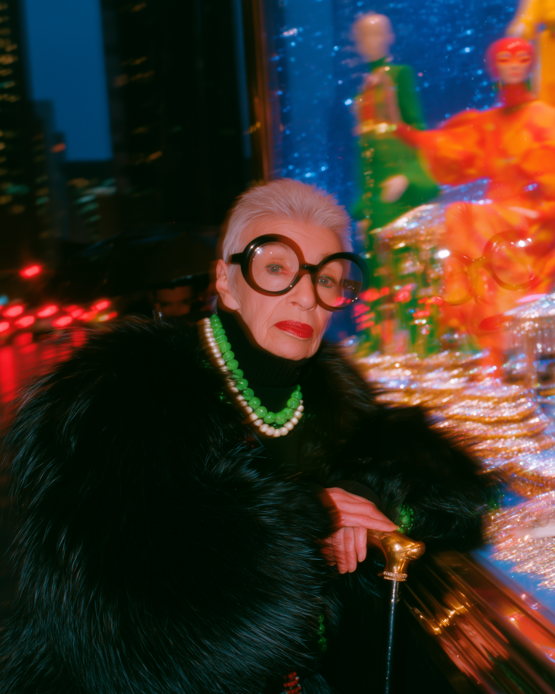 IRIS APFEL 5.png
