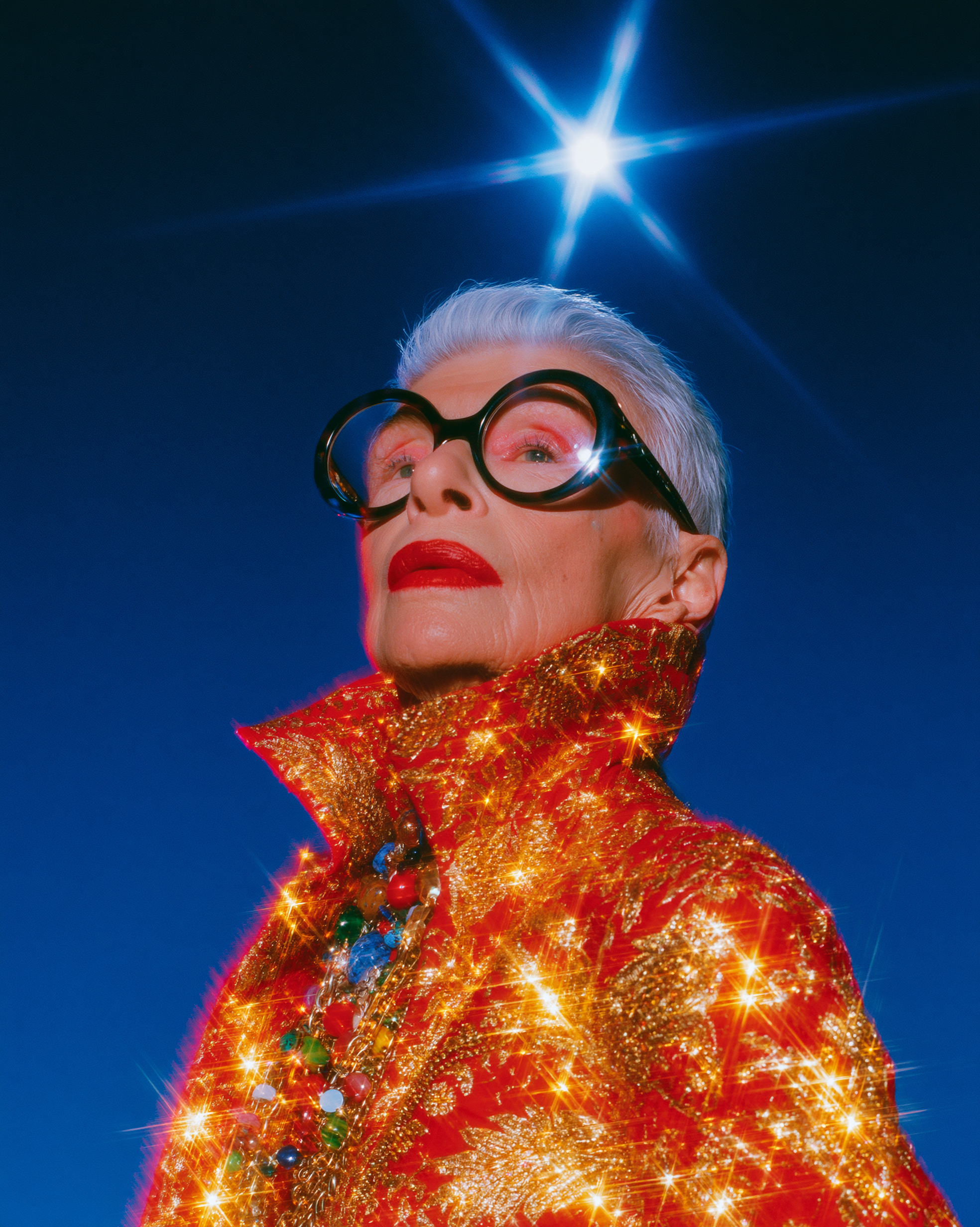 IRIS APFEL 3.png