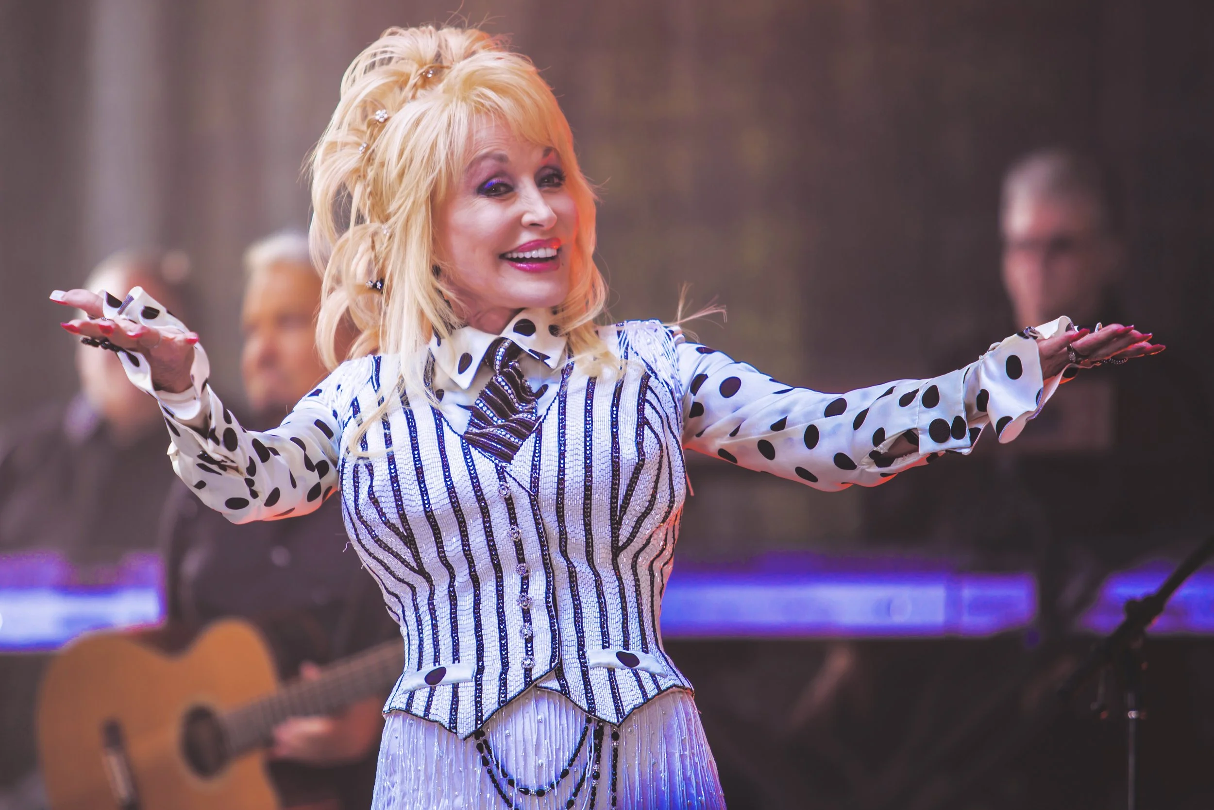 Dolly Parton.jpg