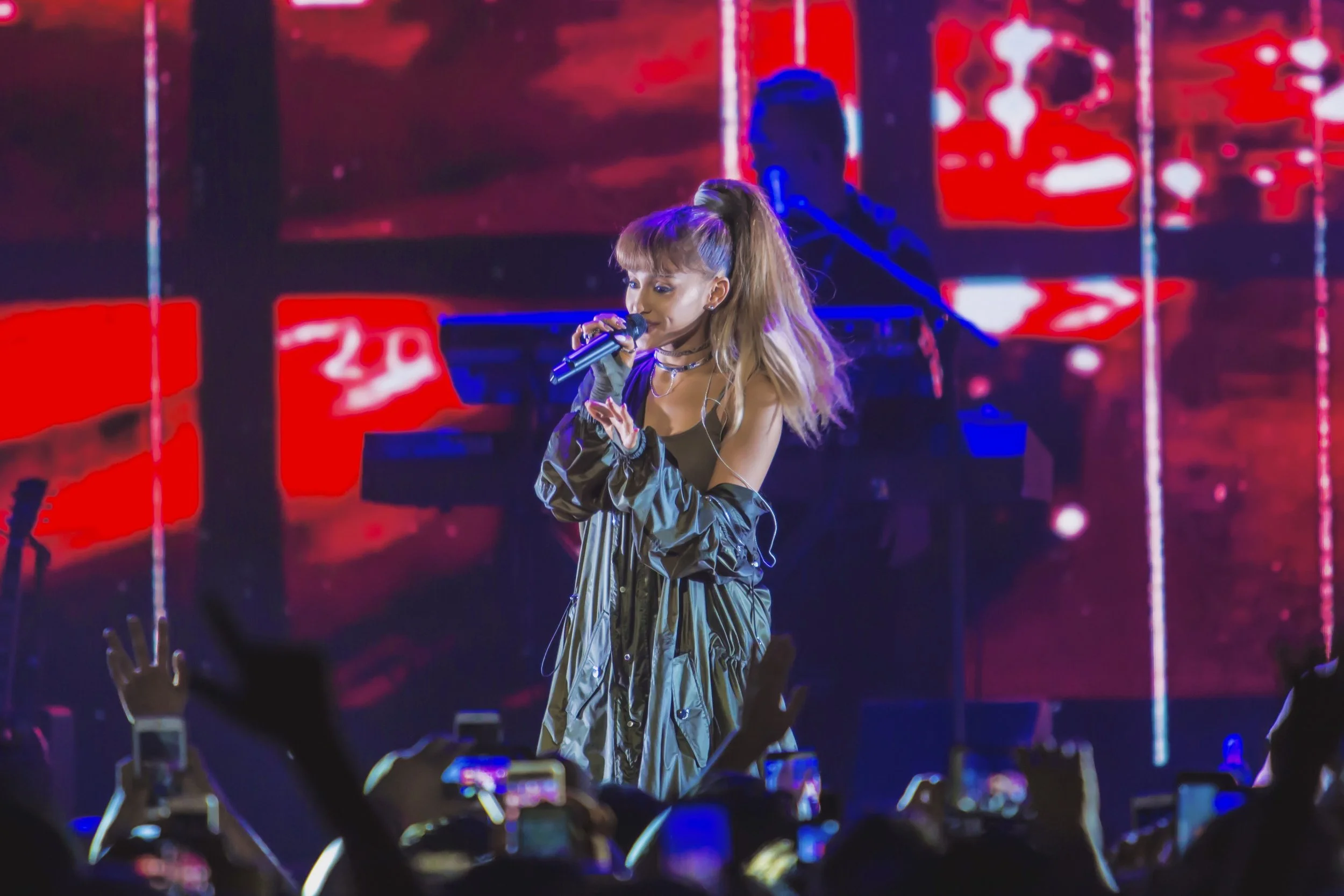 Ariana Grande.jpg