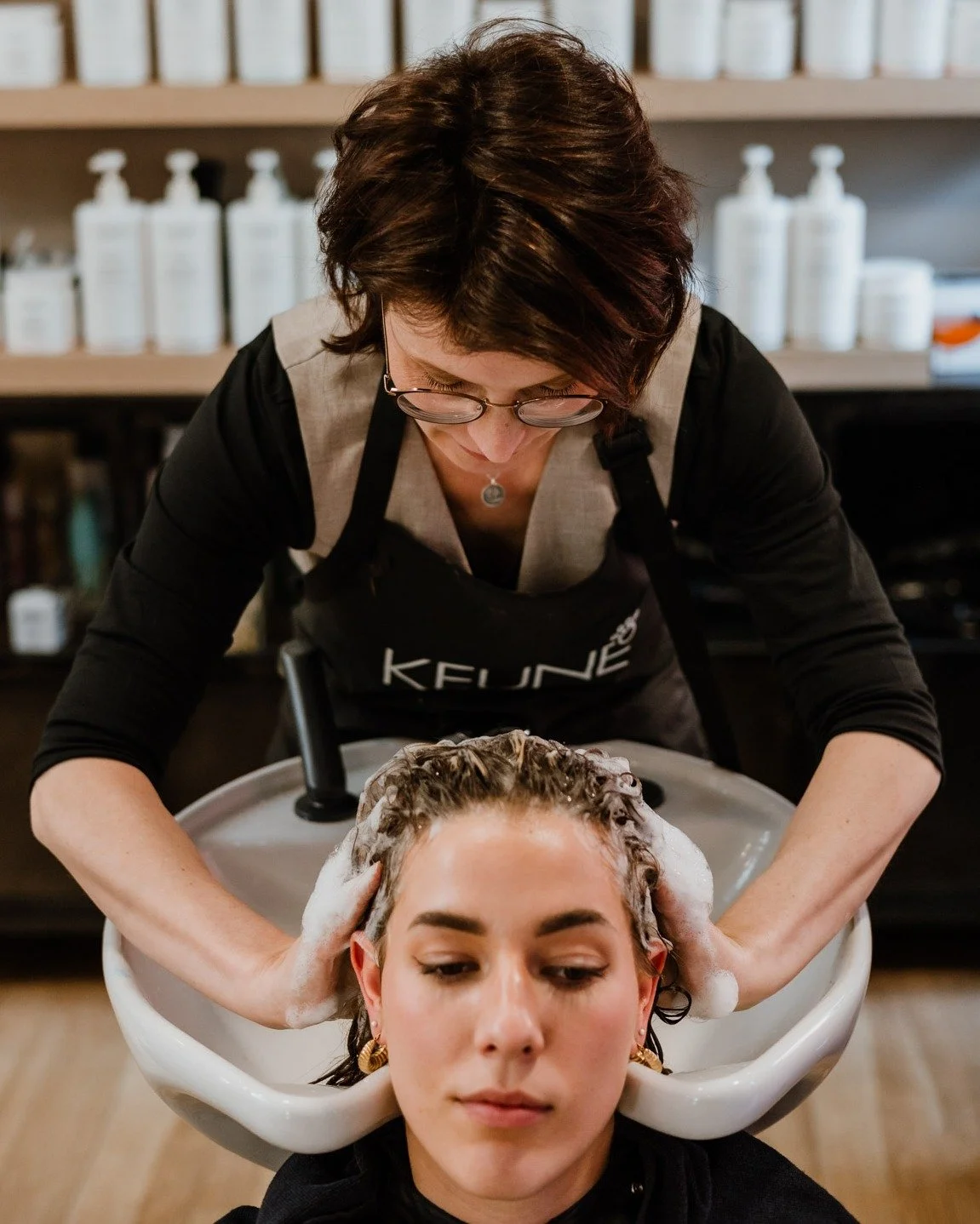 Krista in haar element. 😊🫧💆🏼&zwj;♀️