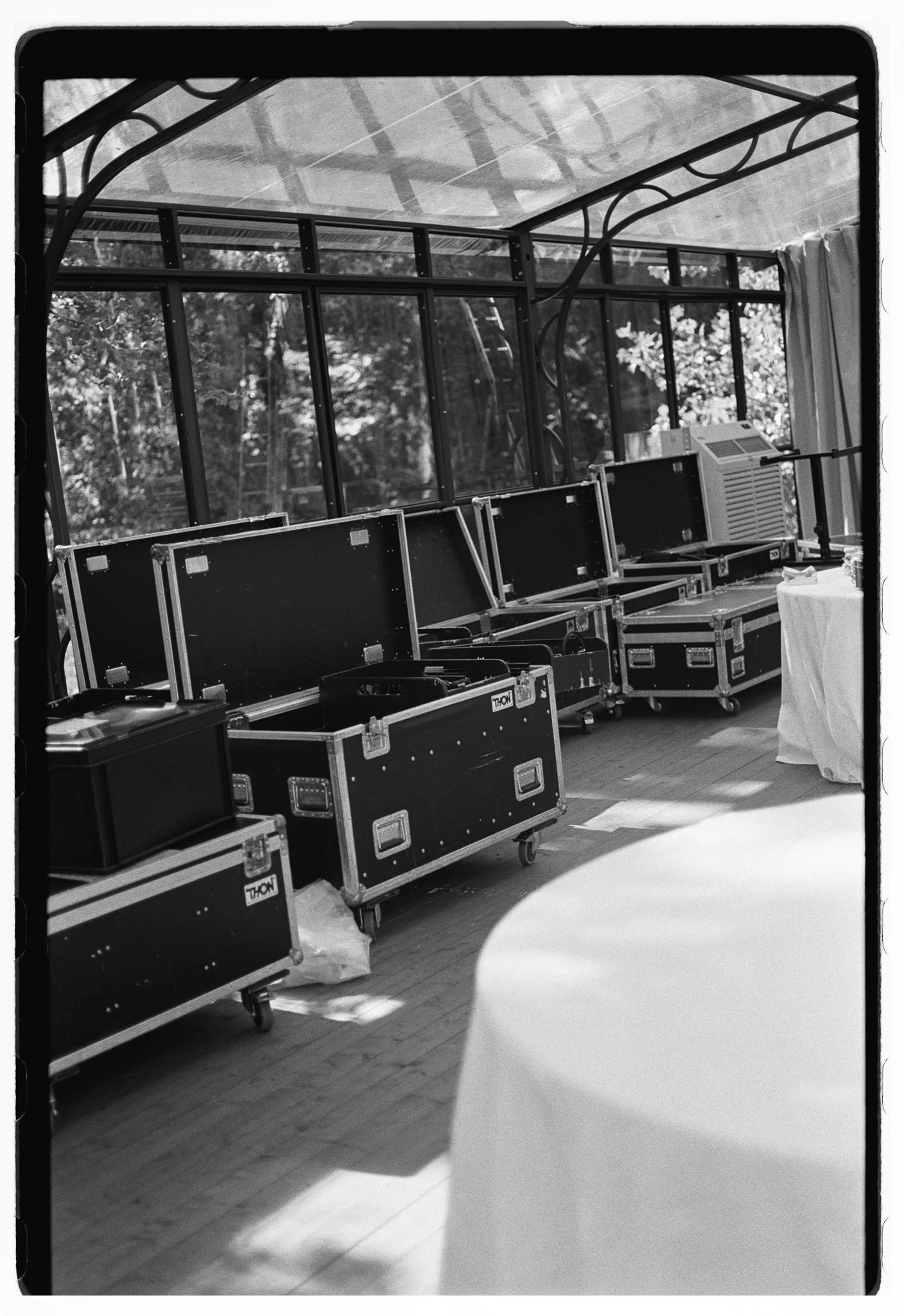 analog-wedding-photographer38471811.jpg