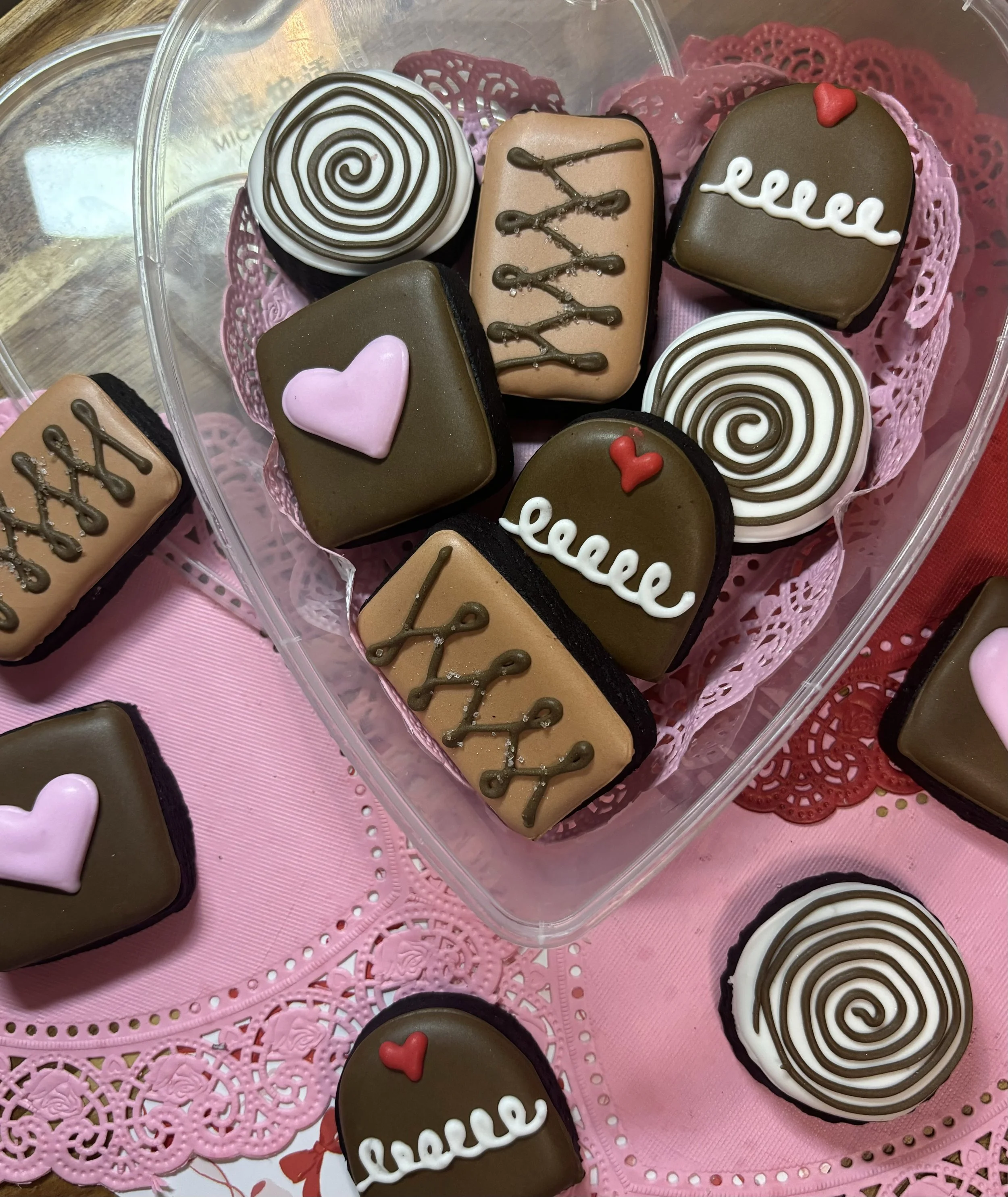 1 dozen chocolate minis