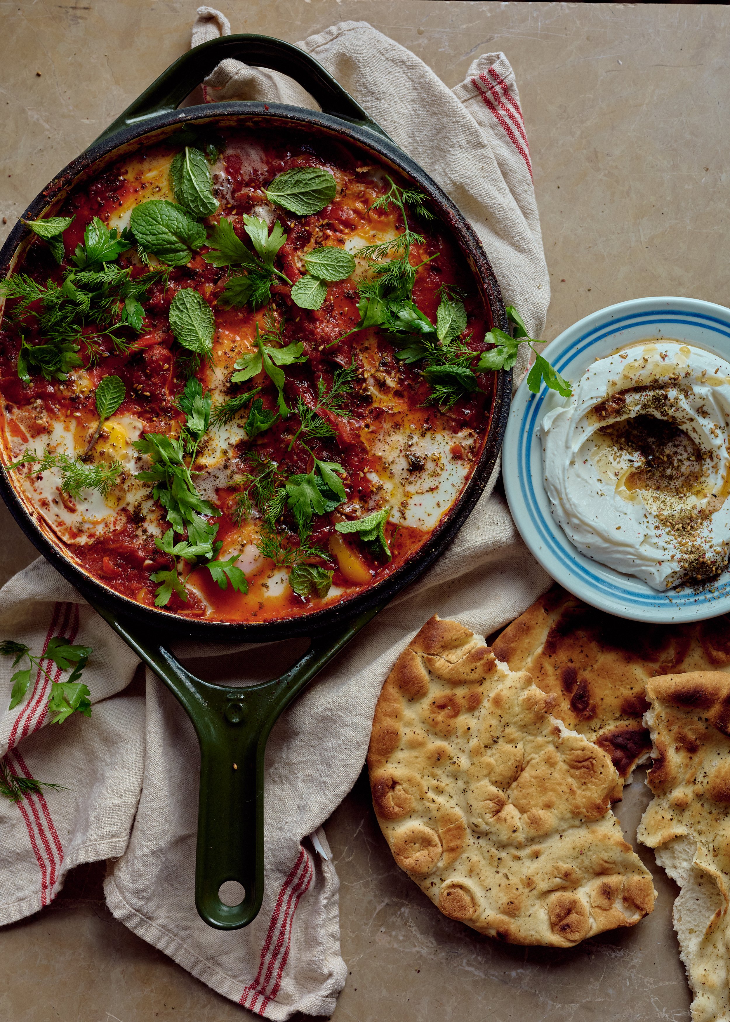 MakeAheadMeals_p18_Shakshuka_024.jpg