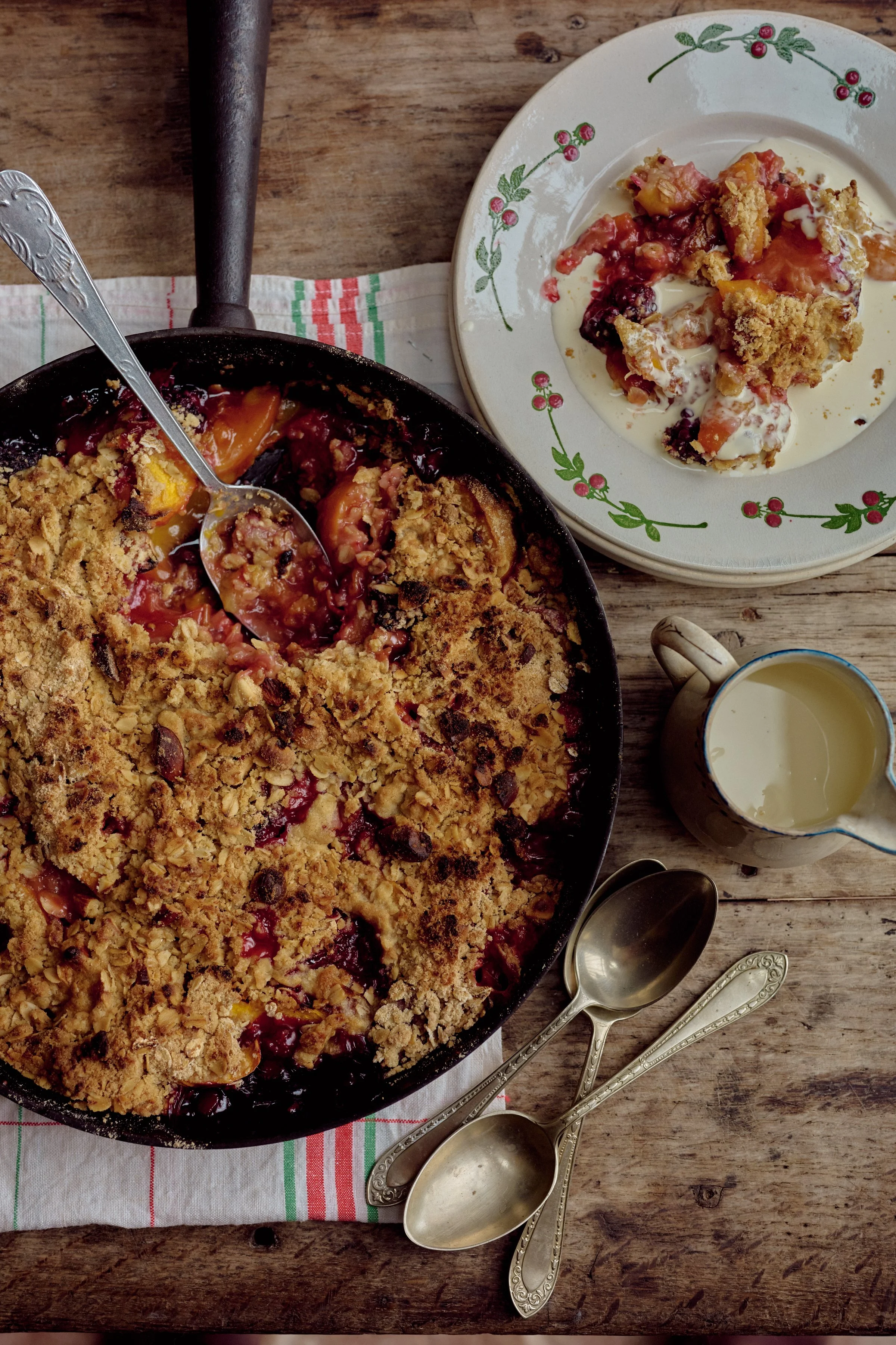 CM_P153_Fruit_Crumble_037.jpg
