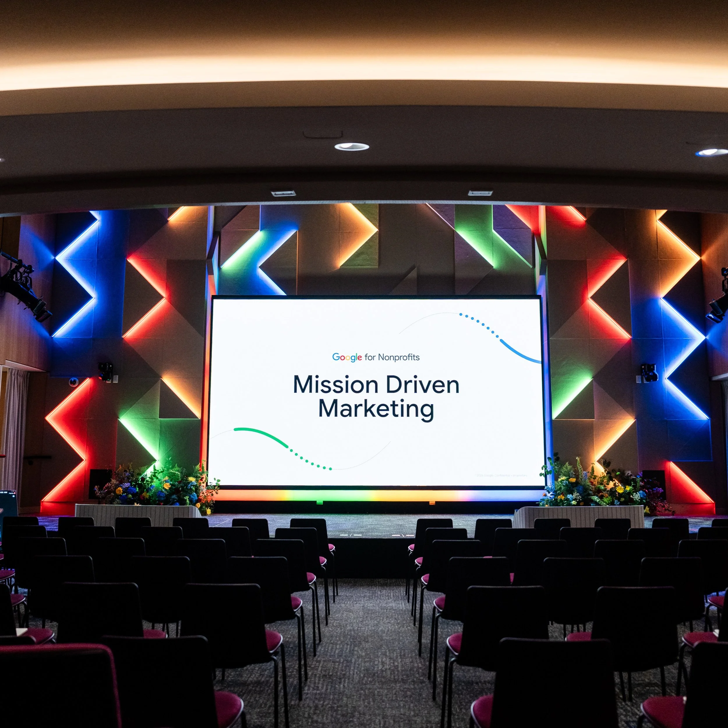 The room sets the tone before the program begins. Branded stage design, colour, and clean sightlines give conference coverage a strong visual anchor.

#uptownmedia #ConferencePhotography #CorporateEvents #EventProduction #TorontoEvents #BrandStorytel