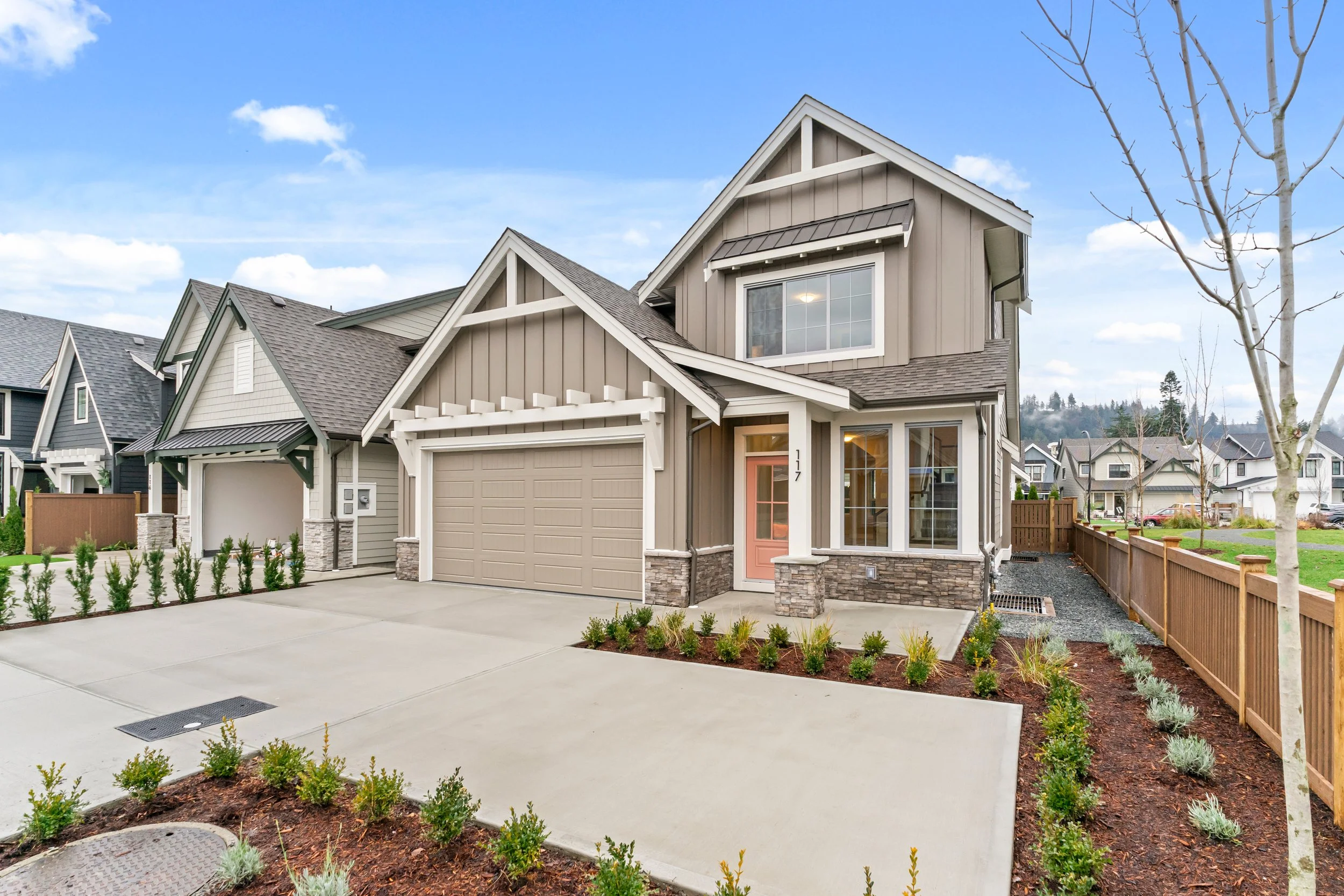 117 Just Sold! This beautiful home right next to Yearling Park has been sold. Don’t worry, we have more move-in-ready homes available, as well as others currently in the process of being built. Contact us today to find your new home at Iron Horse!