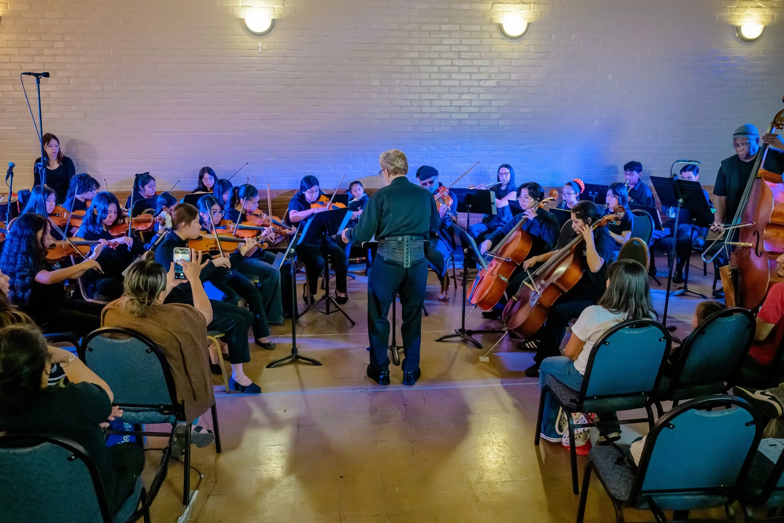 Day 3 of our 2026 Spring Showcases brought us even more amazing music, dance, and theatre performances by our young artists. Thank you to everyone who joined us those three days and provided support to our young artists. 
🎶🩰🎭💛

📸: @avilesdir  ~~