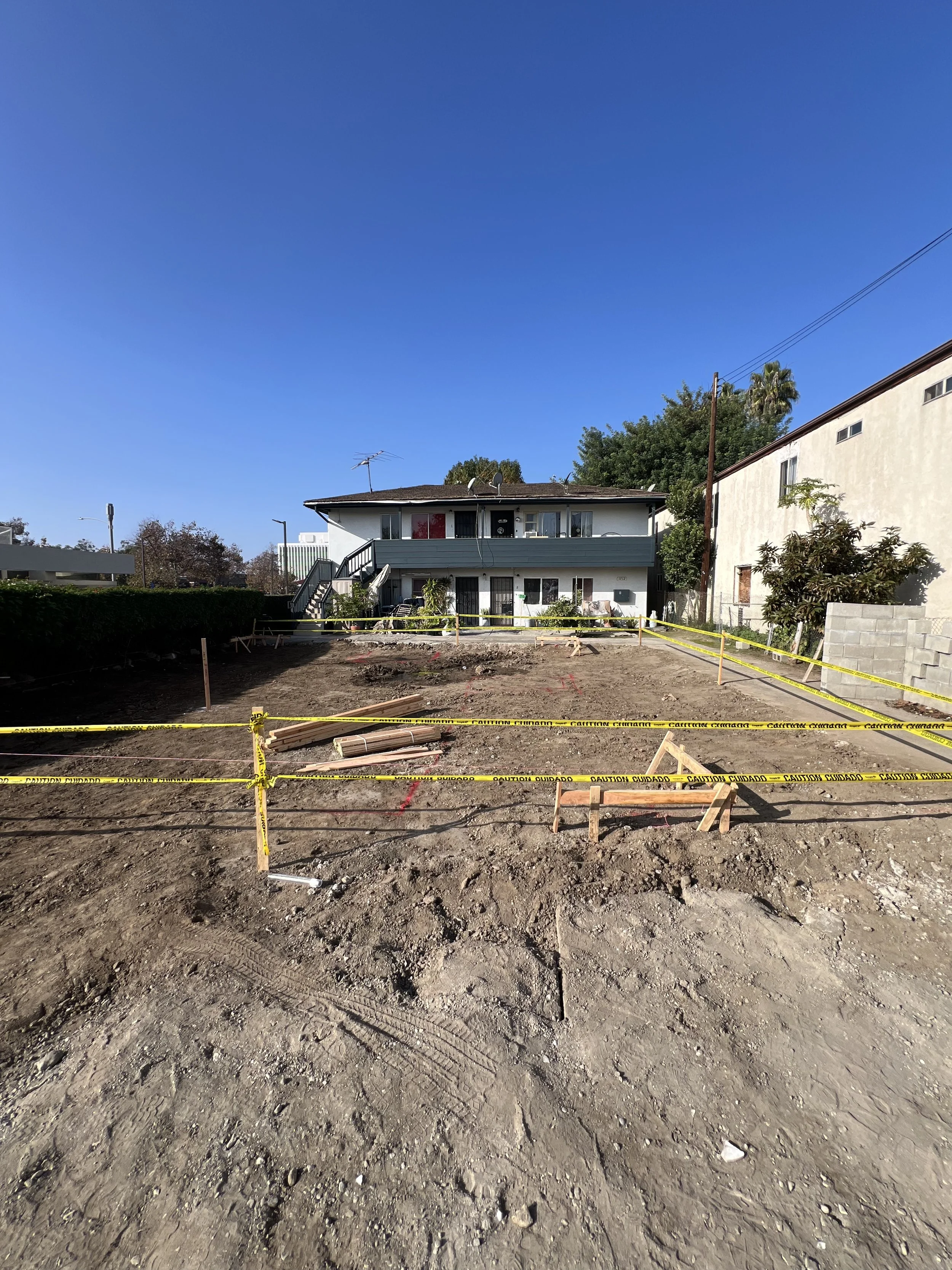 SANTA ANA DUPLEX ADU