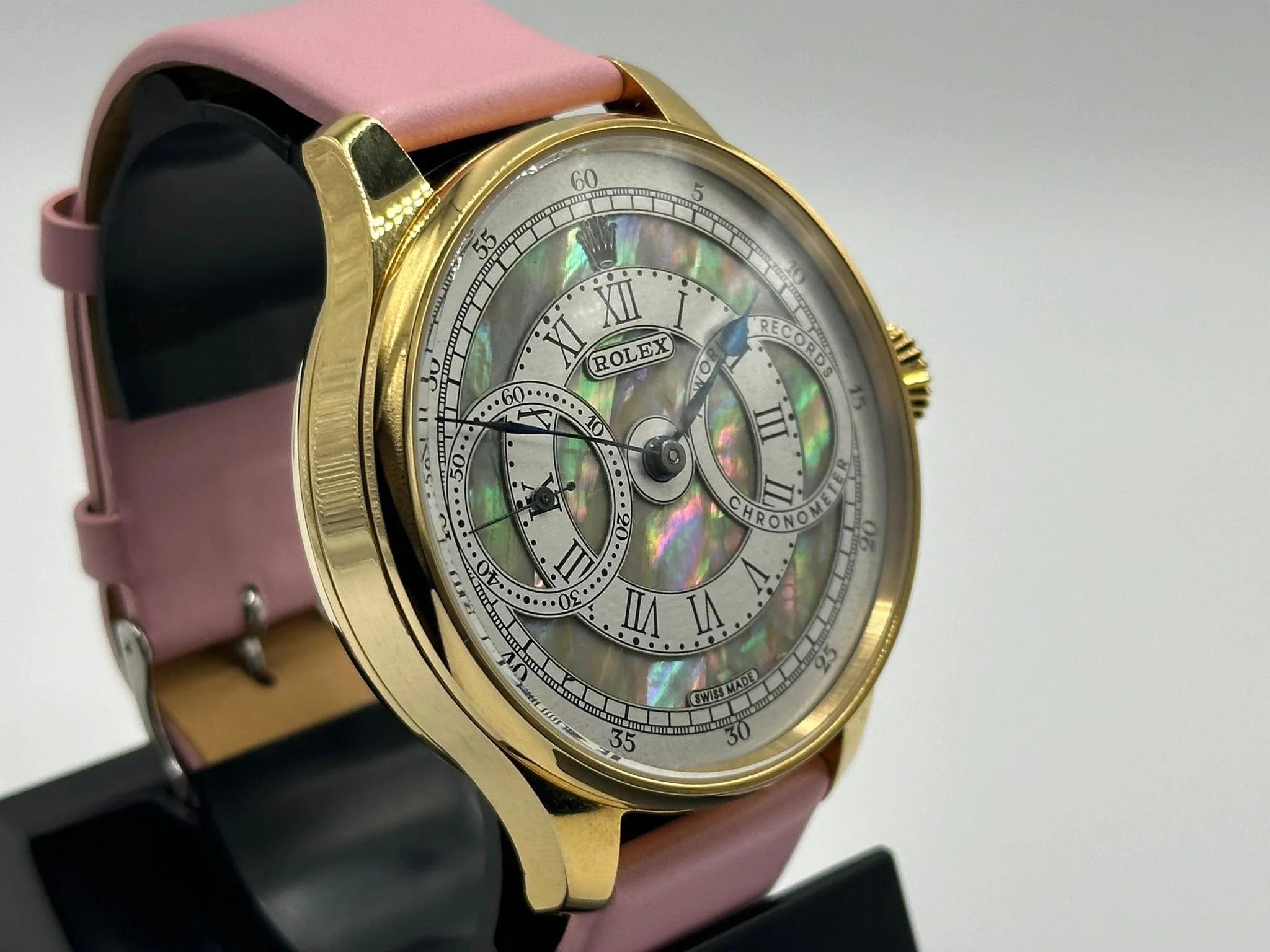 Stunning men's 1920's rolex lever movement wrist watch, beautiful dial.