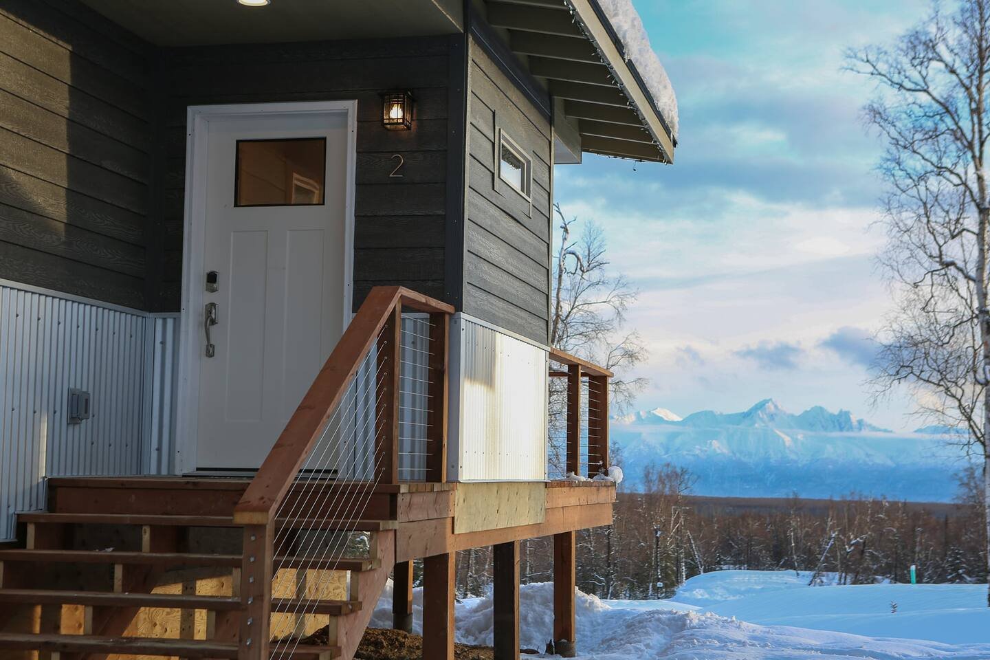 c2-entryway-view.jpeg