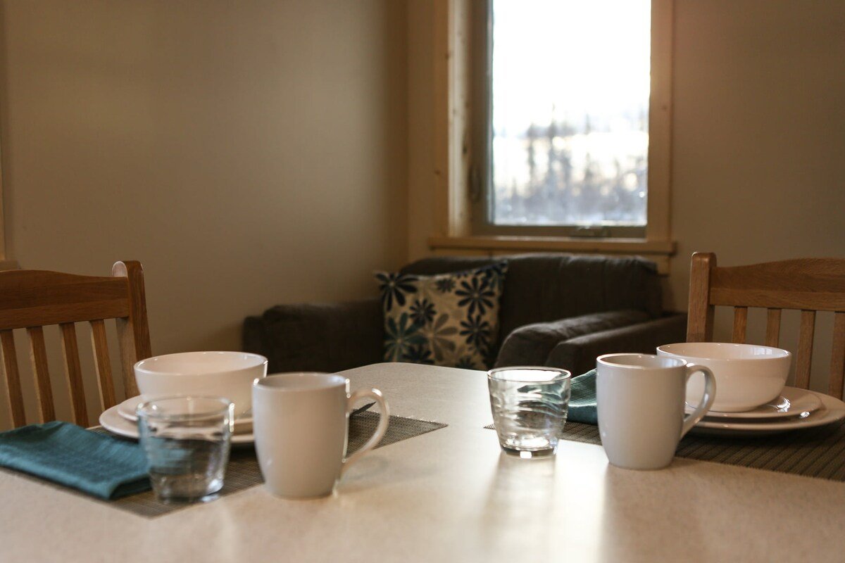 c2-dining-table.jpeg